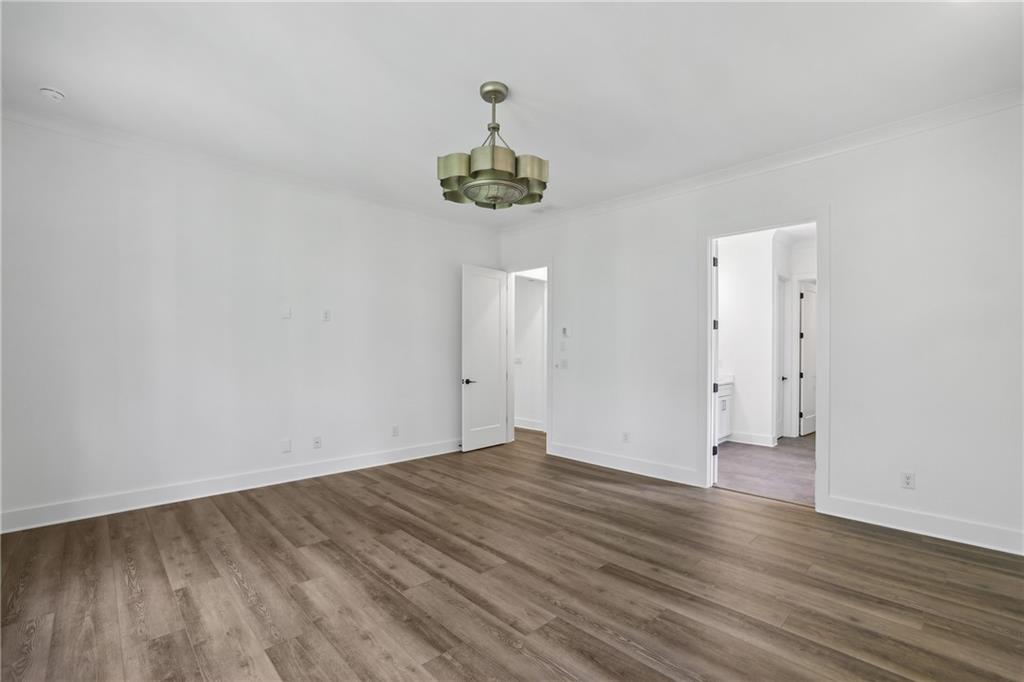 56 Knollwood Court