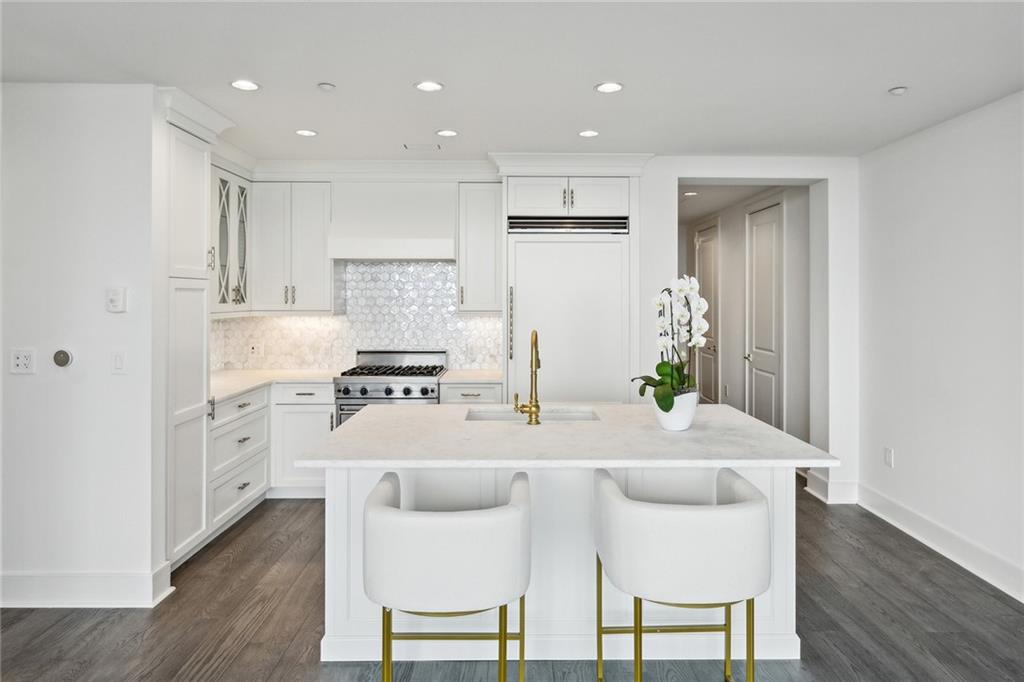 3630 Peachtree Road NE Unit 3106