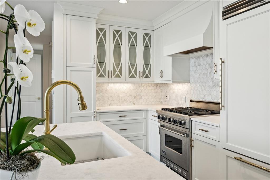 3630 Peachtree Road NE Unit 3106