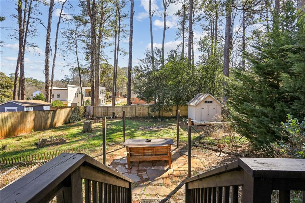 1609 Tanager Circle