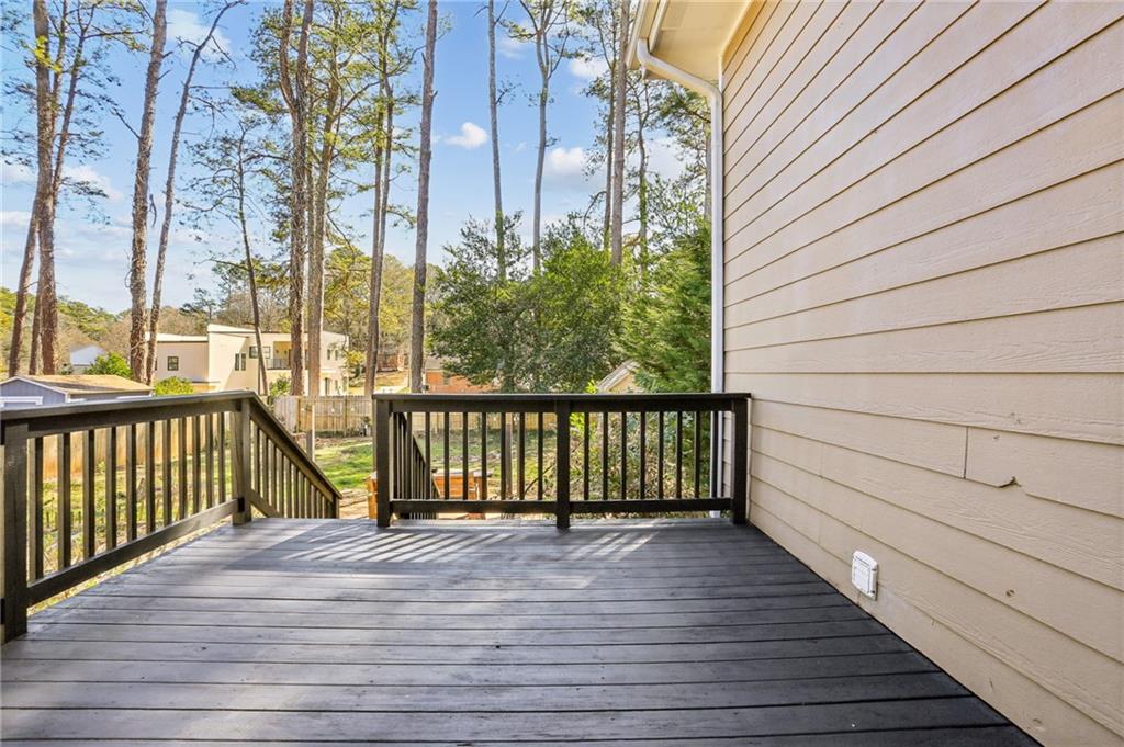 1609 Tanager Circle
