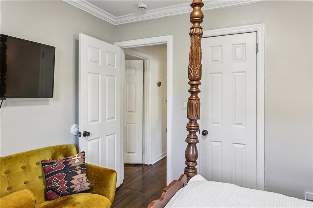 1609 Tanager Circle