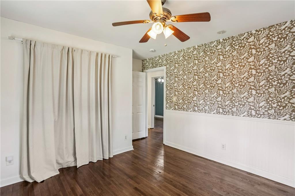 1609 Tanager Circle