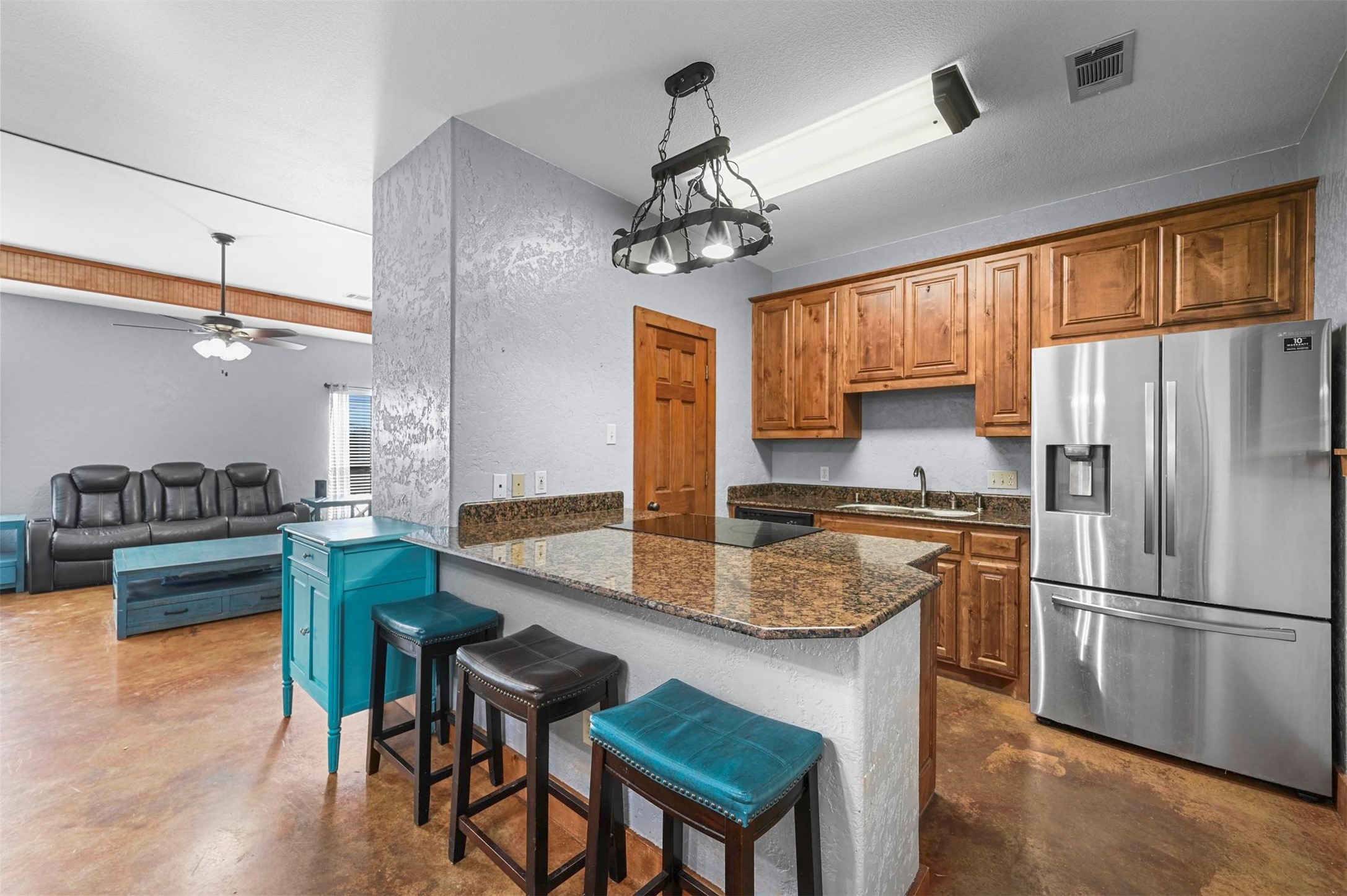 385 Trojacek Road