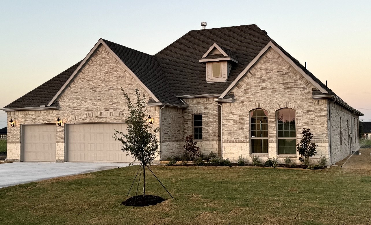 2304 Delegation Lane