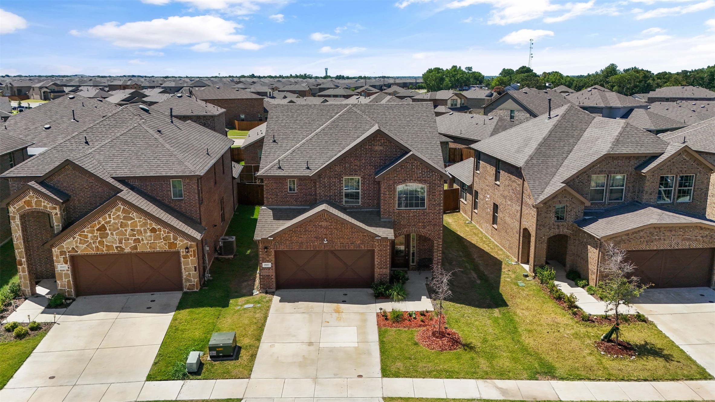 18107 Lakefront Court