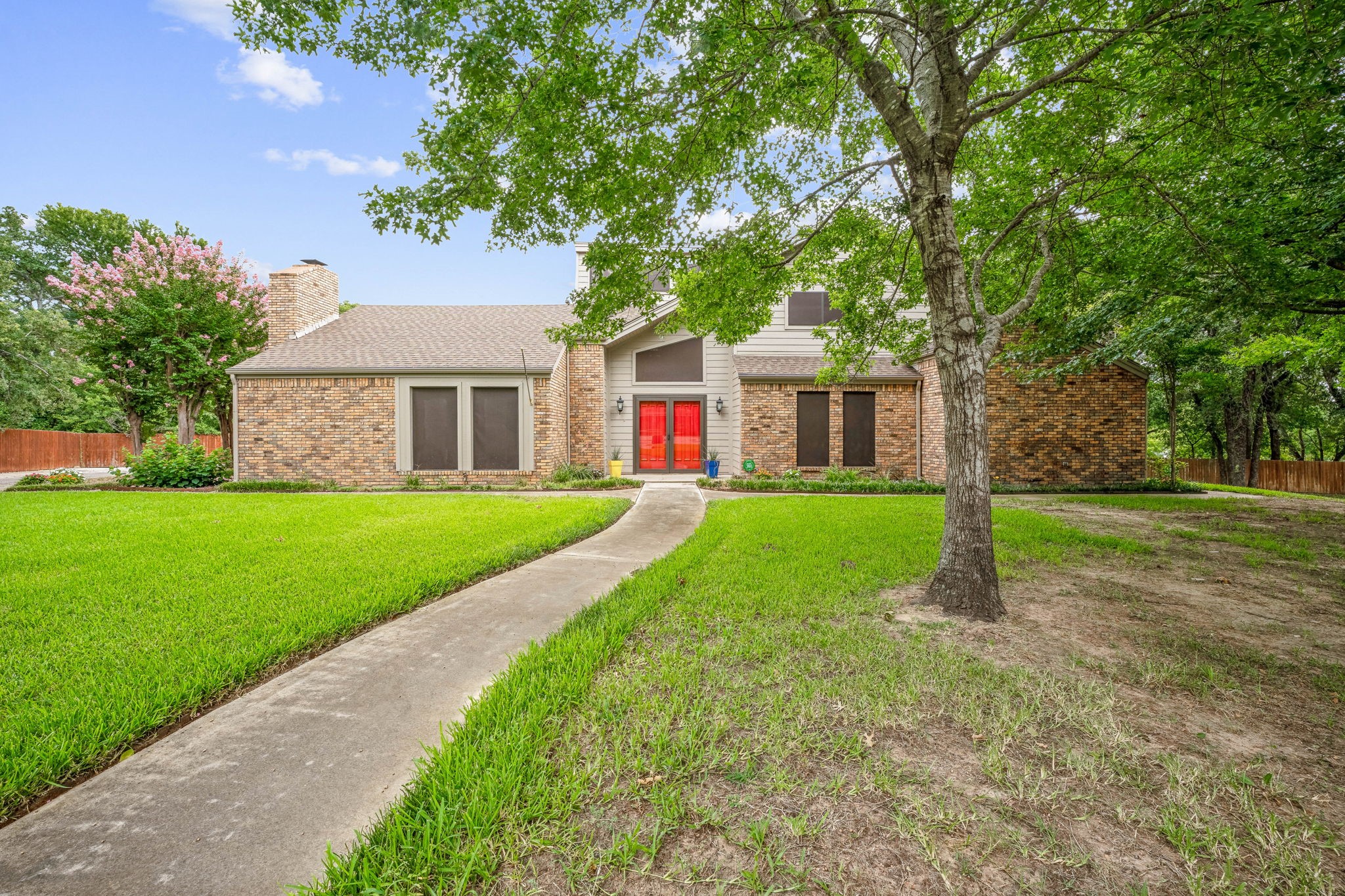 35 Robinhood Drive