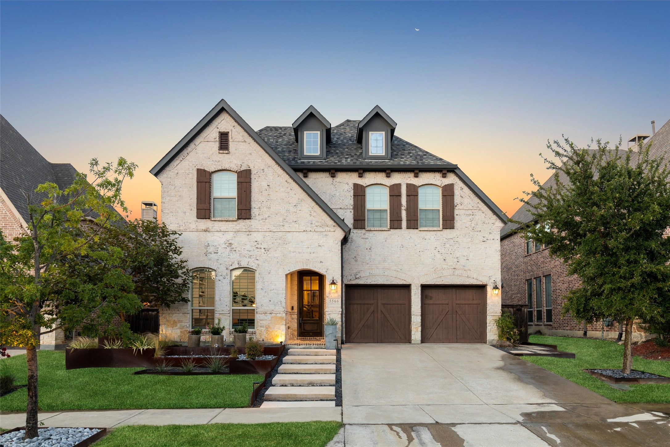 5566 Lightfoot Lane