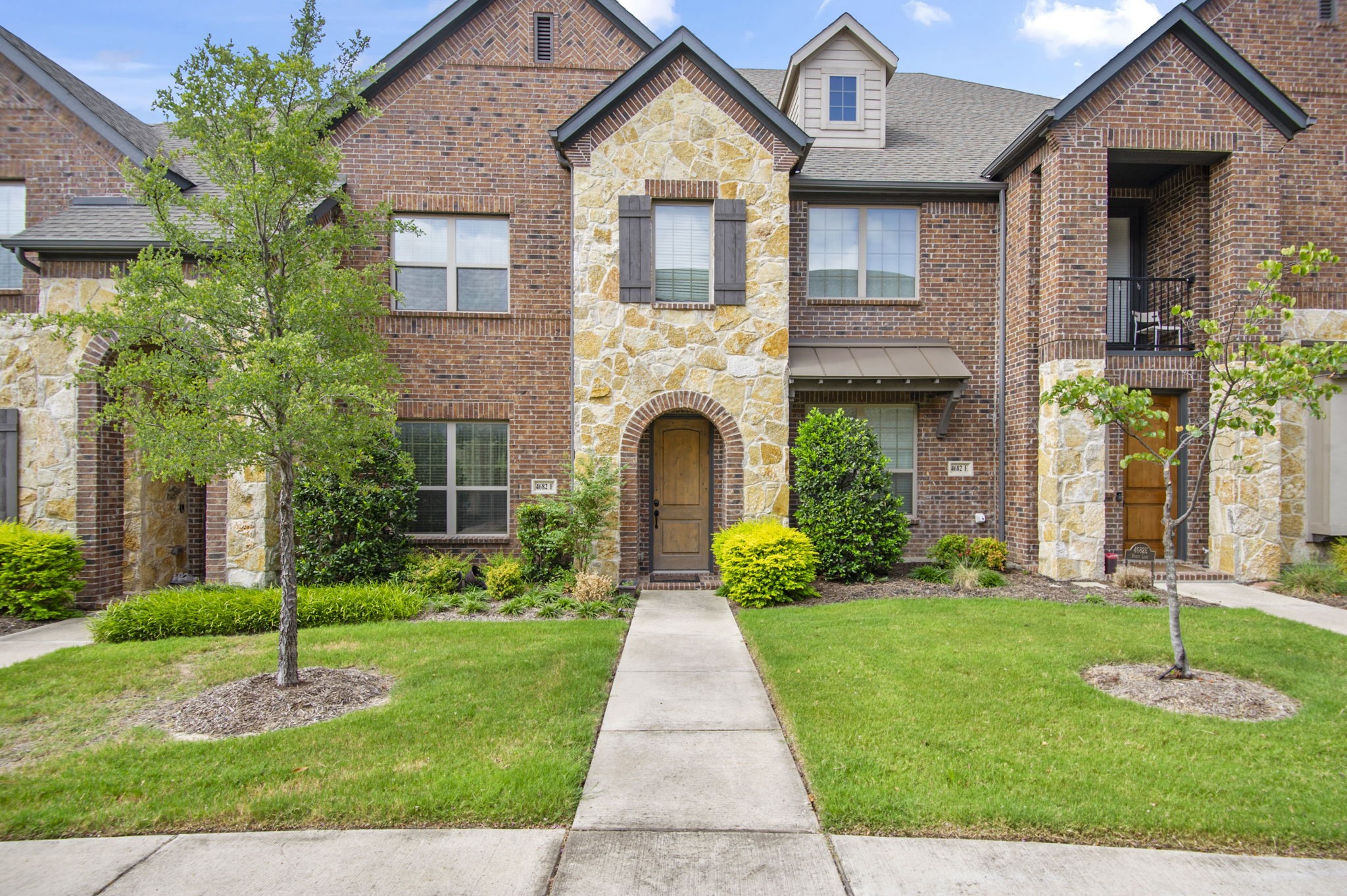 4682 Rhett Lane F