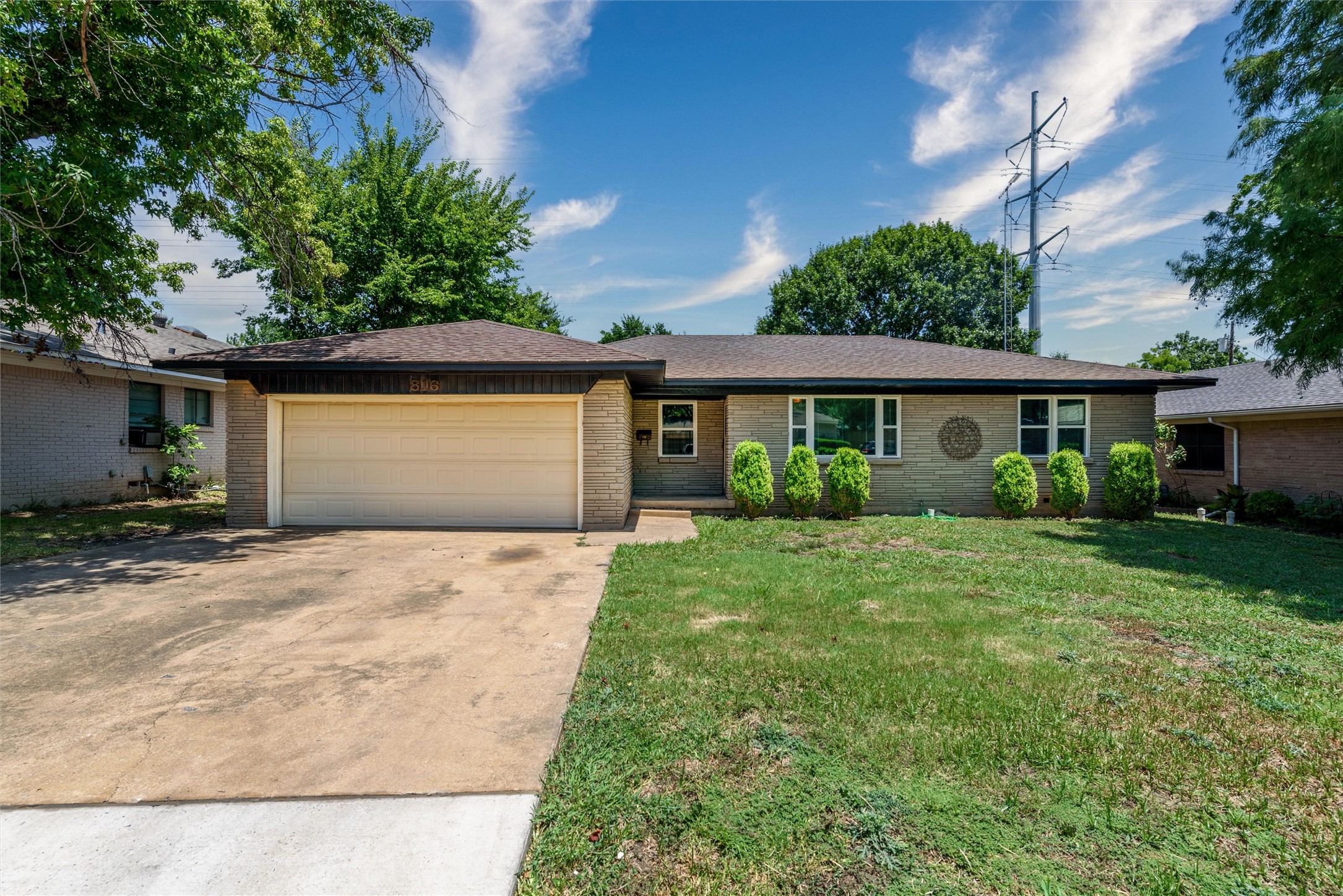 816 Inwood Drive