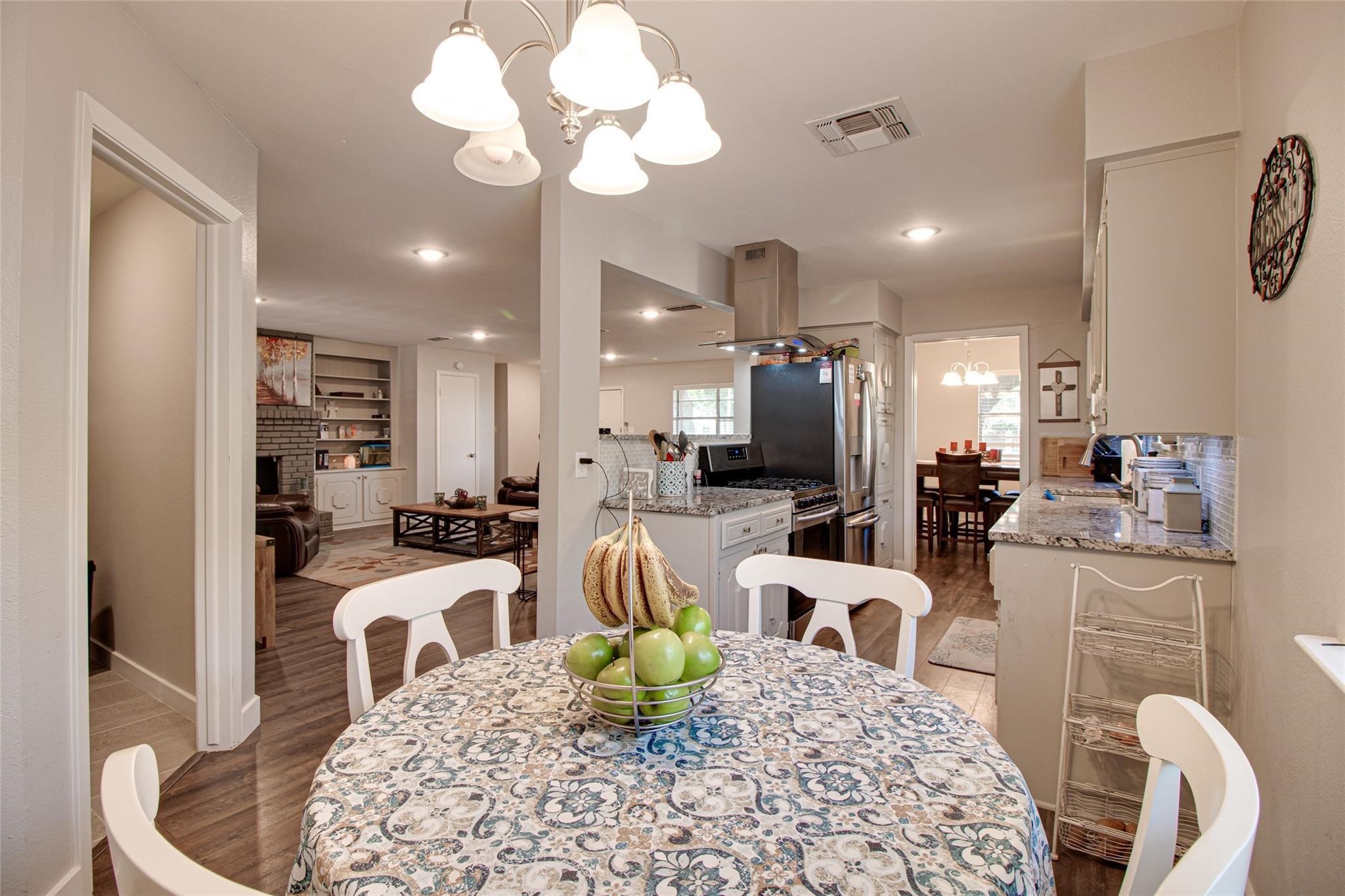3324 Ivy Drive