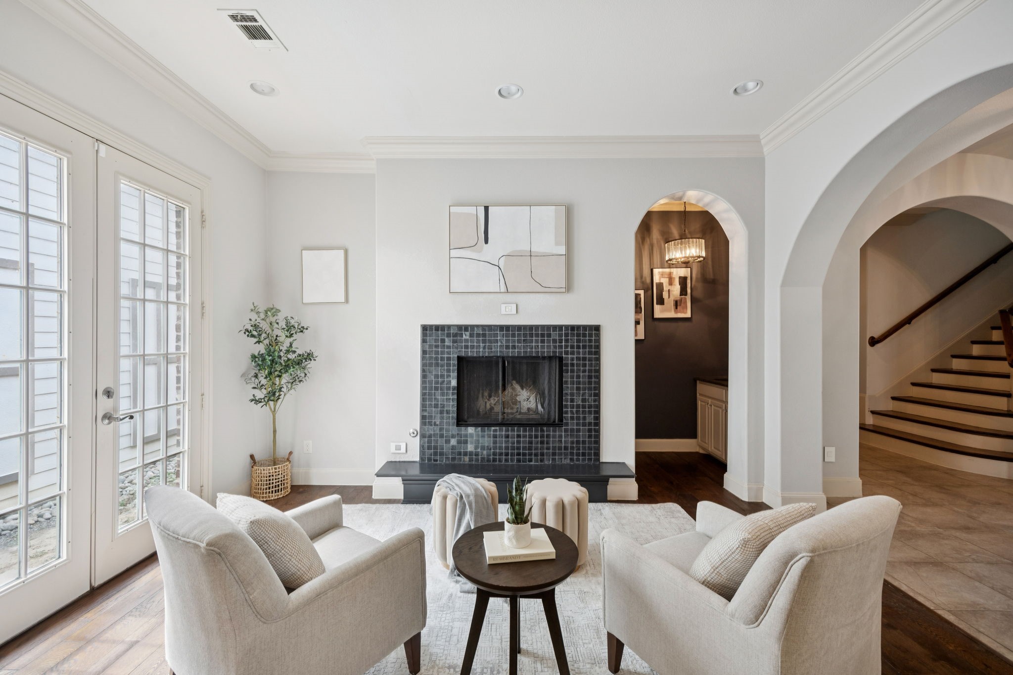 800 Chapel Hill Lane