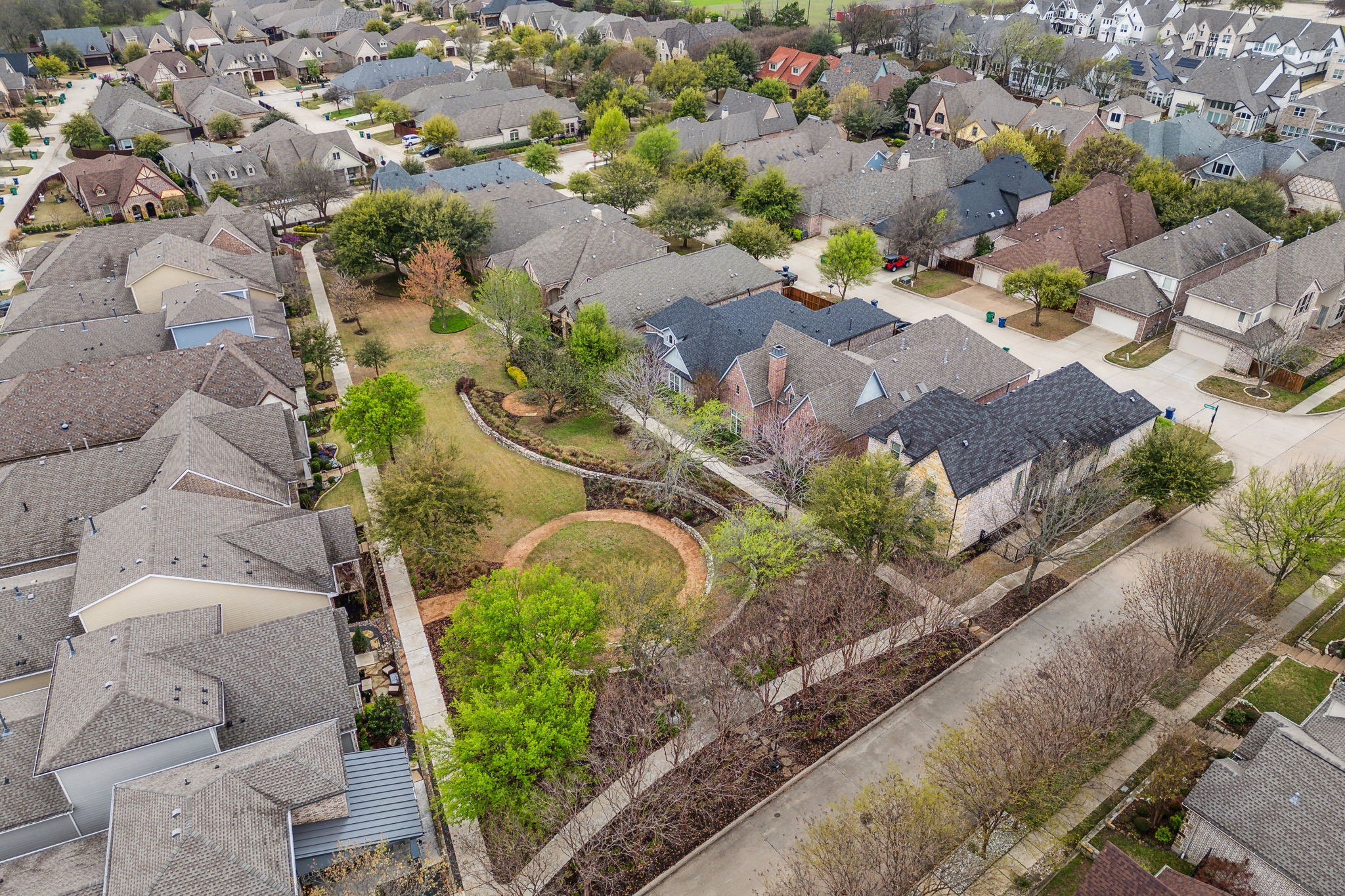 800 Chapel Hill Lane