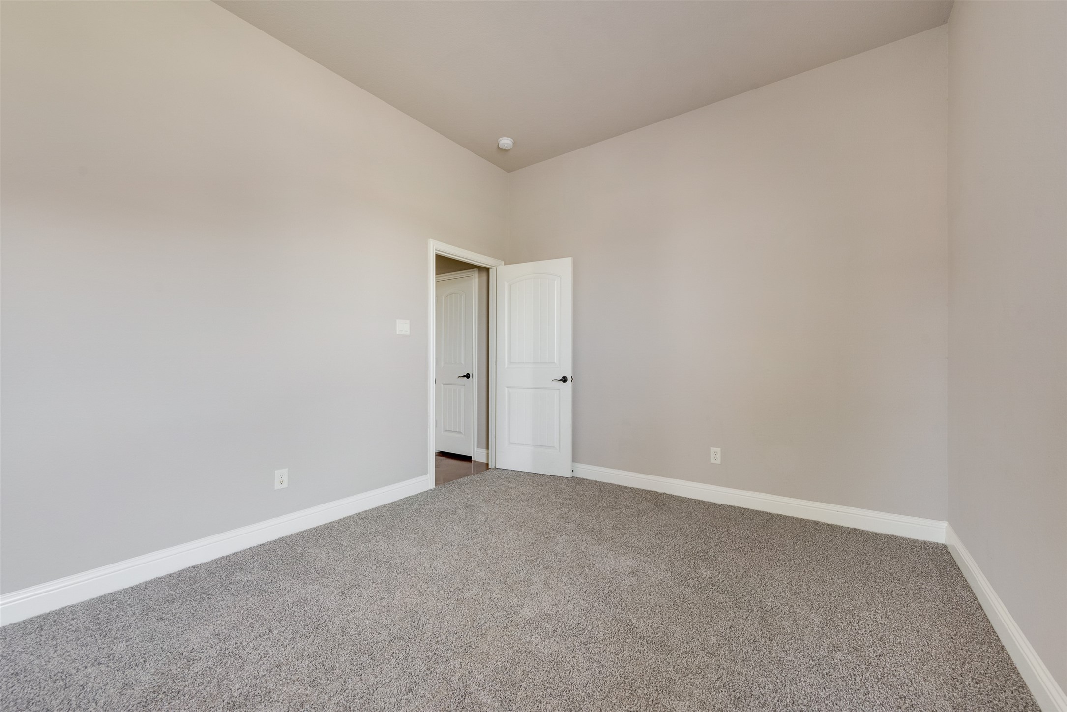 108 Springfield Lakes Drive