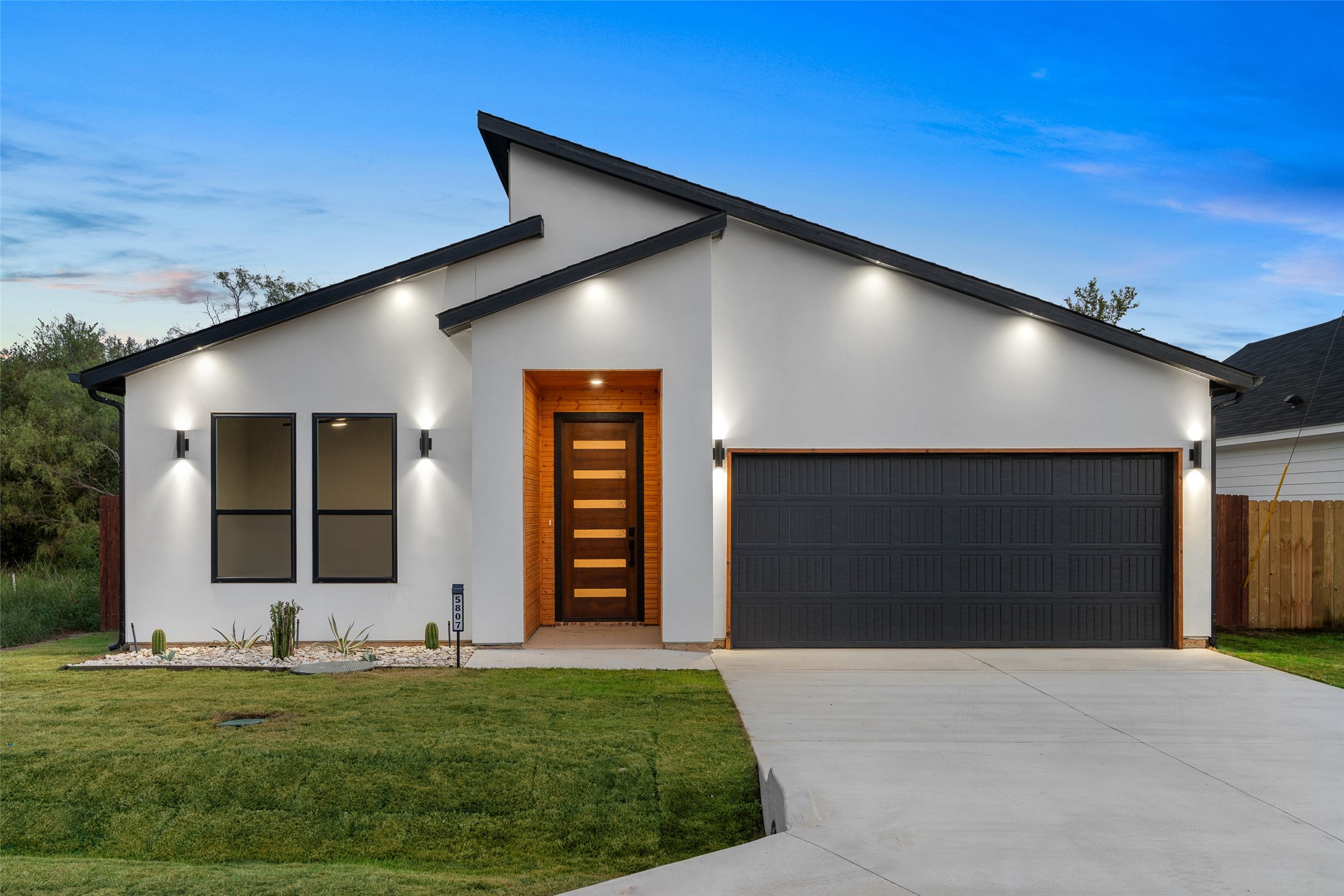 5807 Barkridge Drive