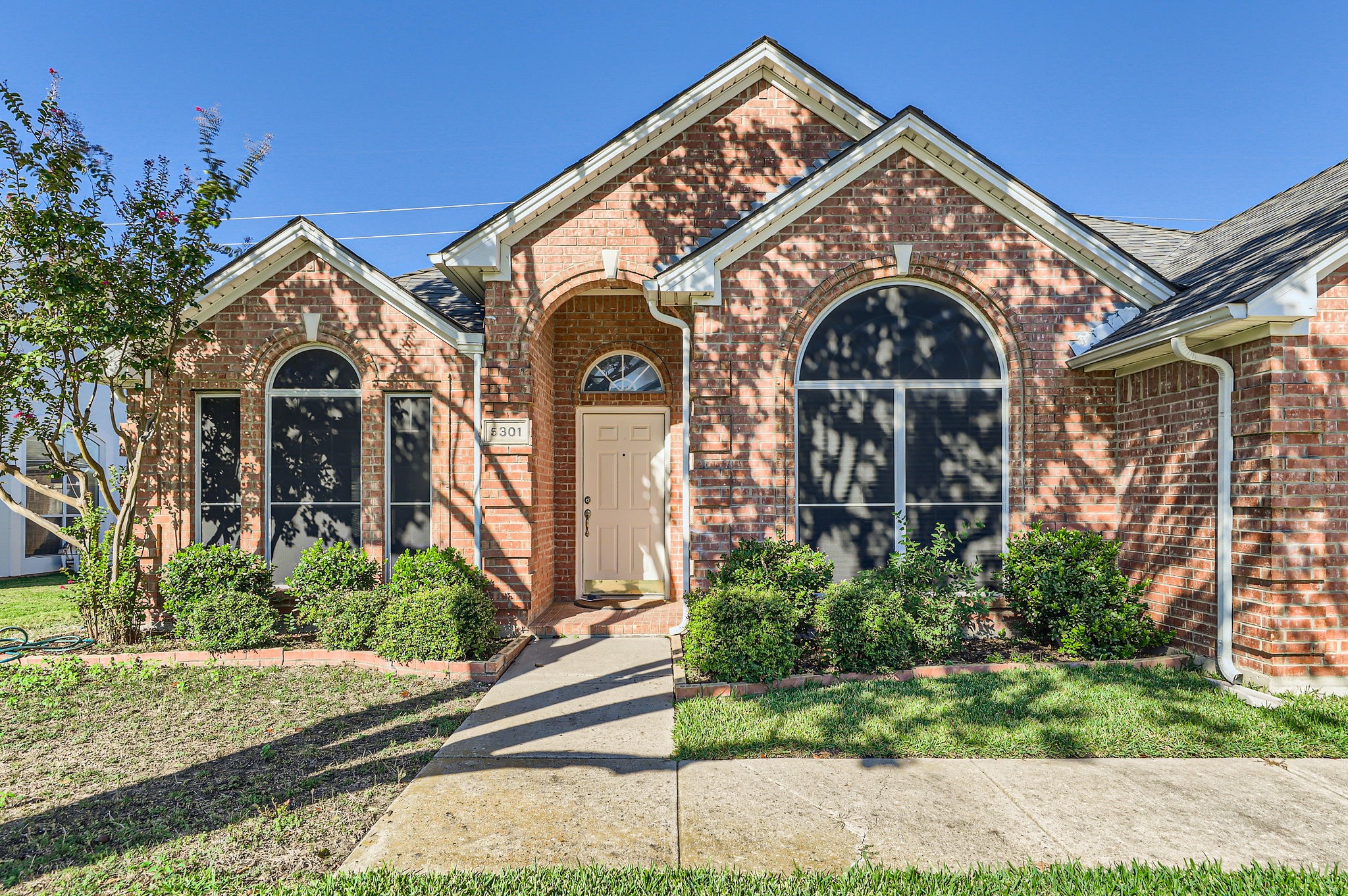 5301 Mosscreek Lane