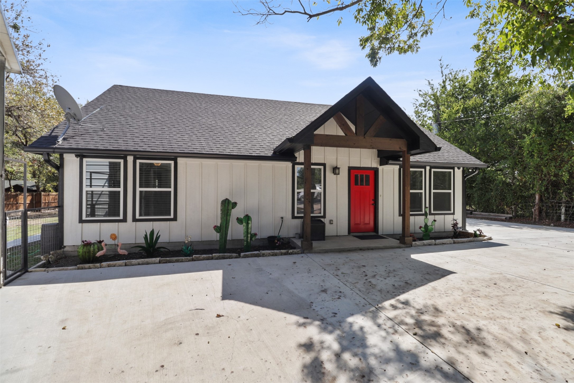 10193 Sleepy Hollow Road