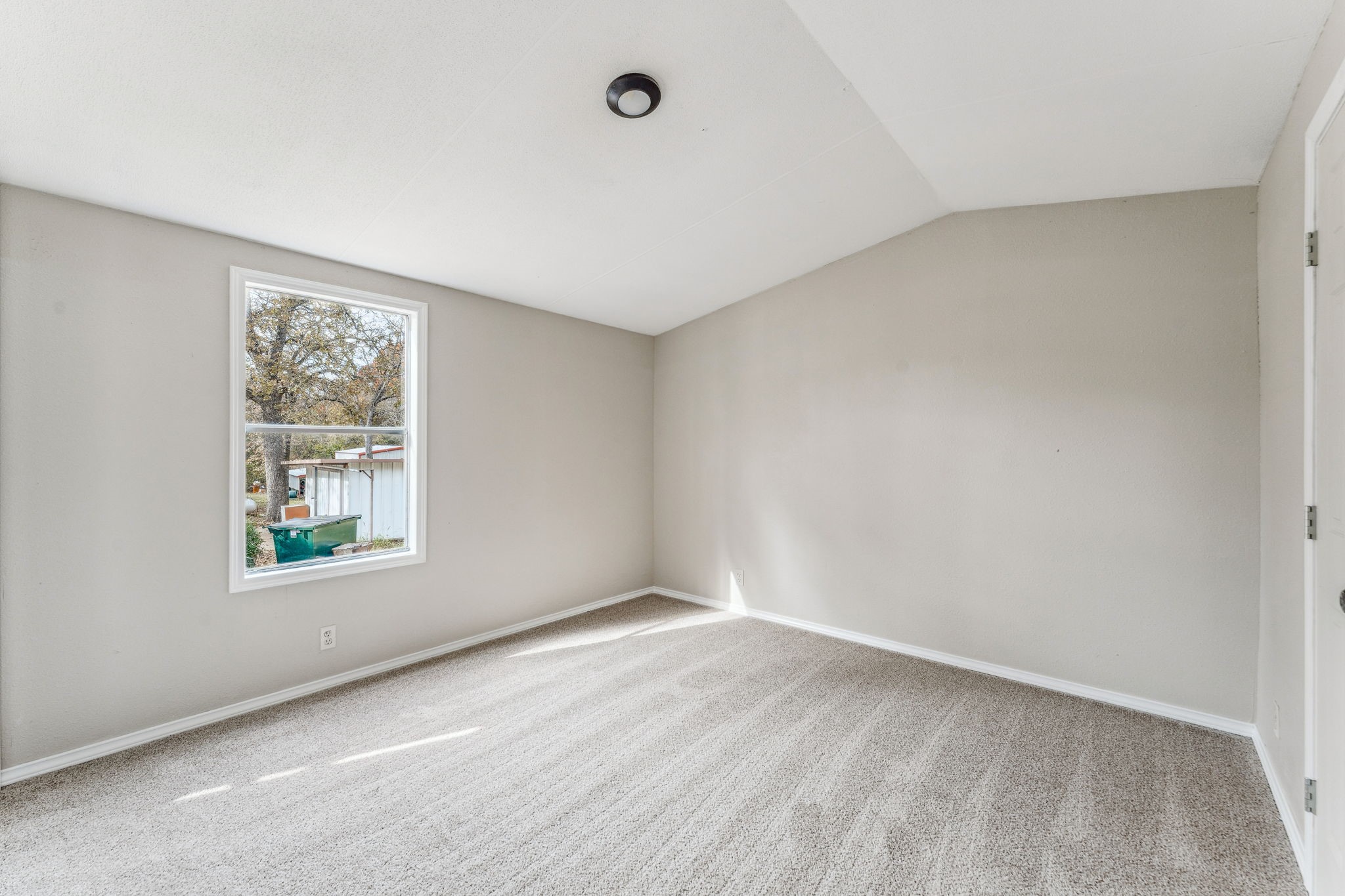 554 Blue Jay Court