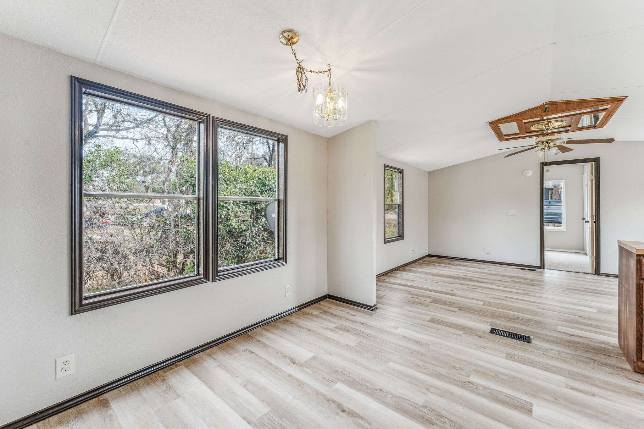 554 Blue Jay Court