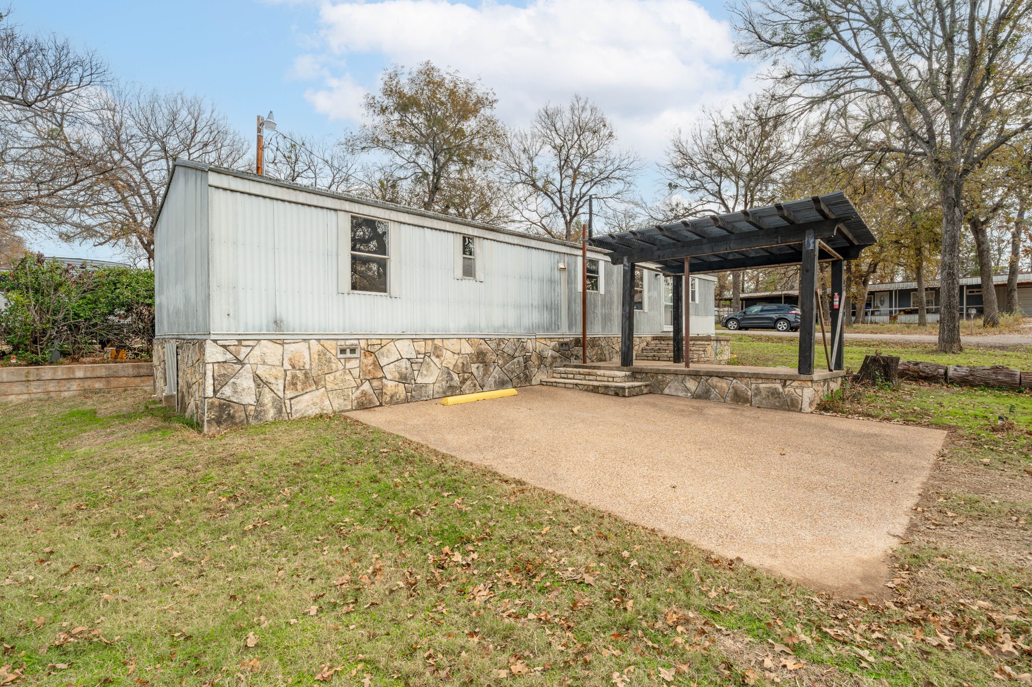 554 Blue Jay Court