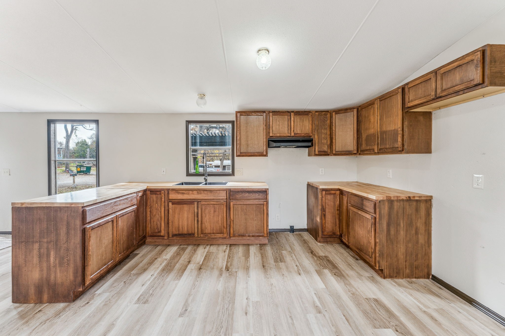 554 Blue Jay Court