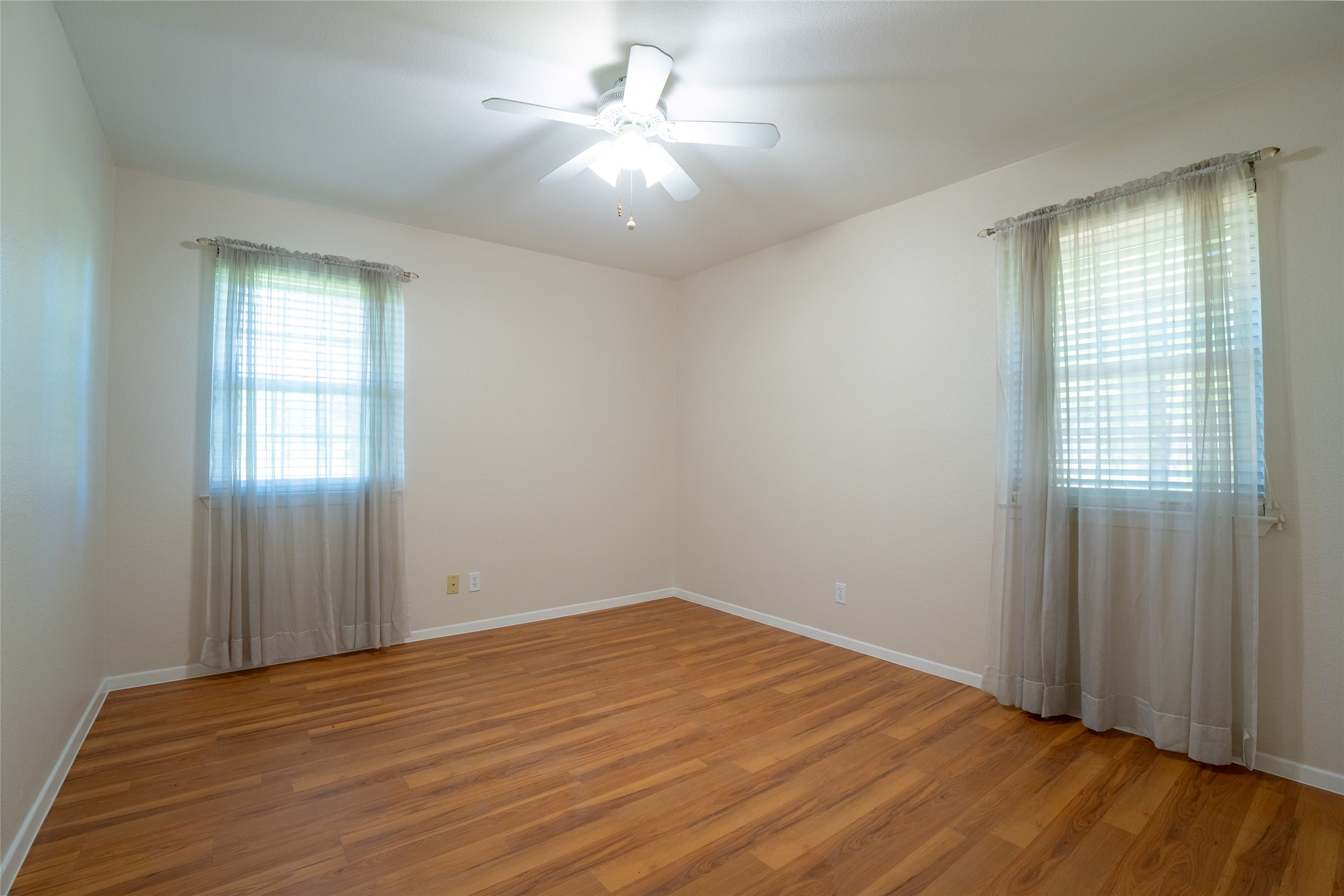 508 Squires Lane