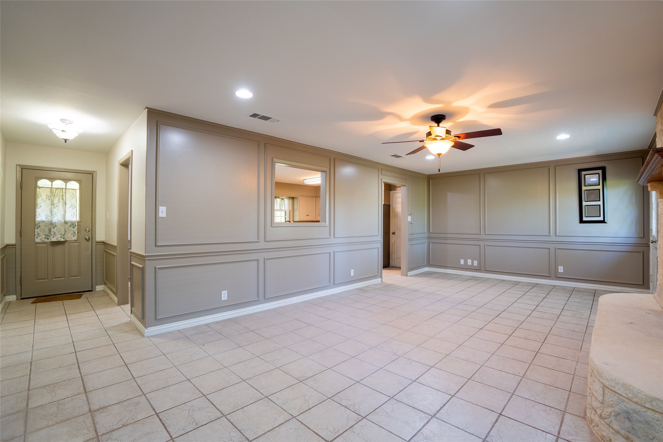 508 Squires Lane