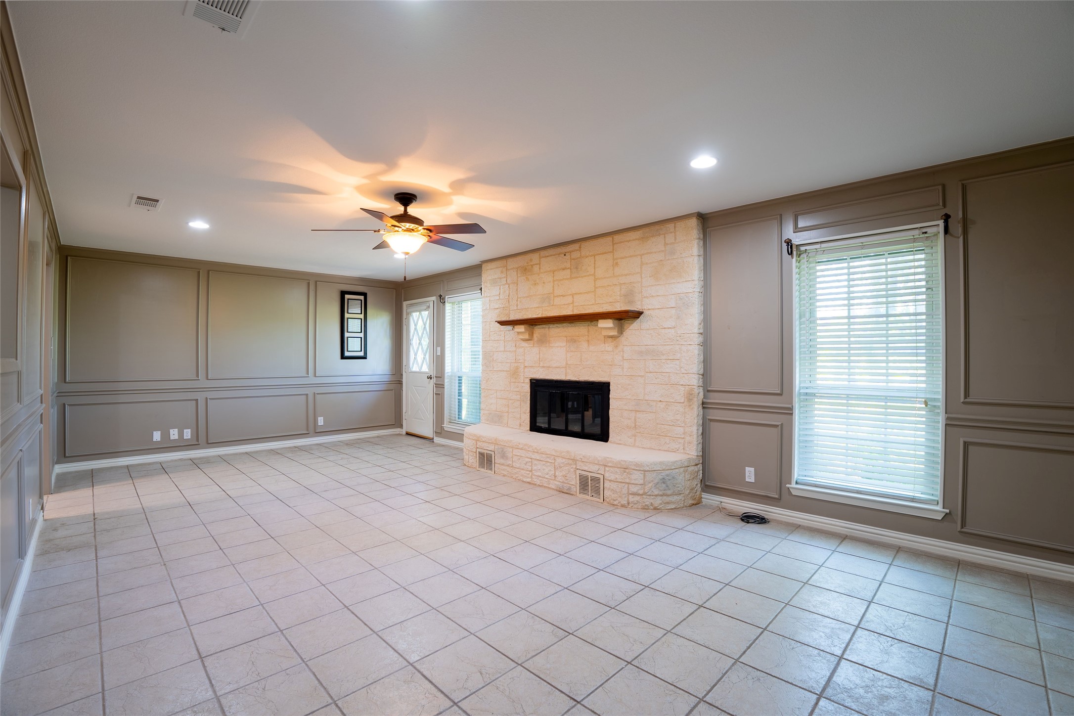 508 Squires Lane