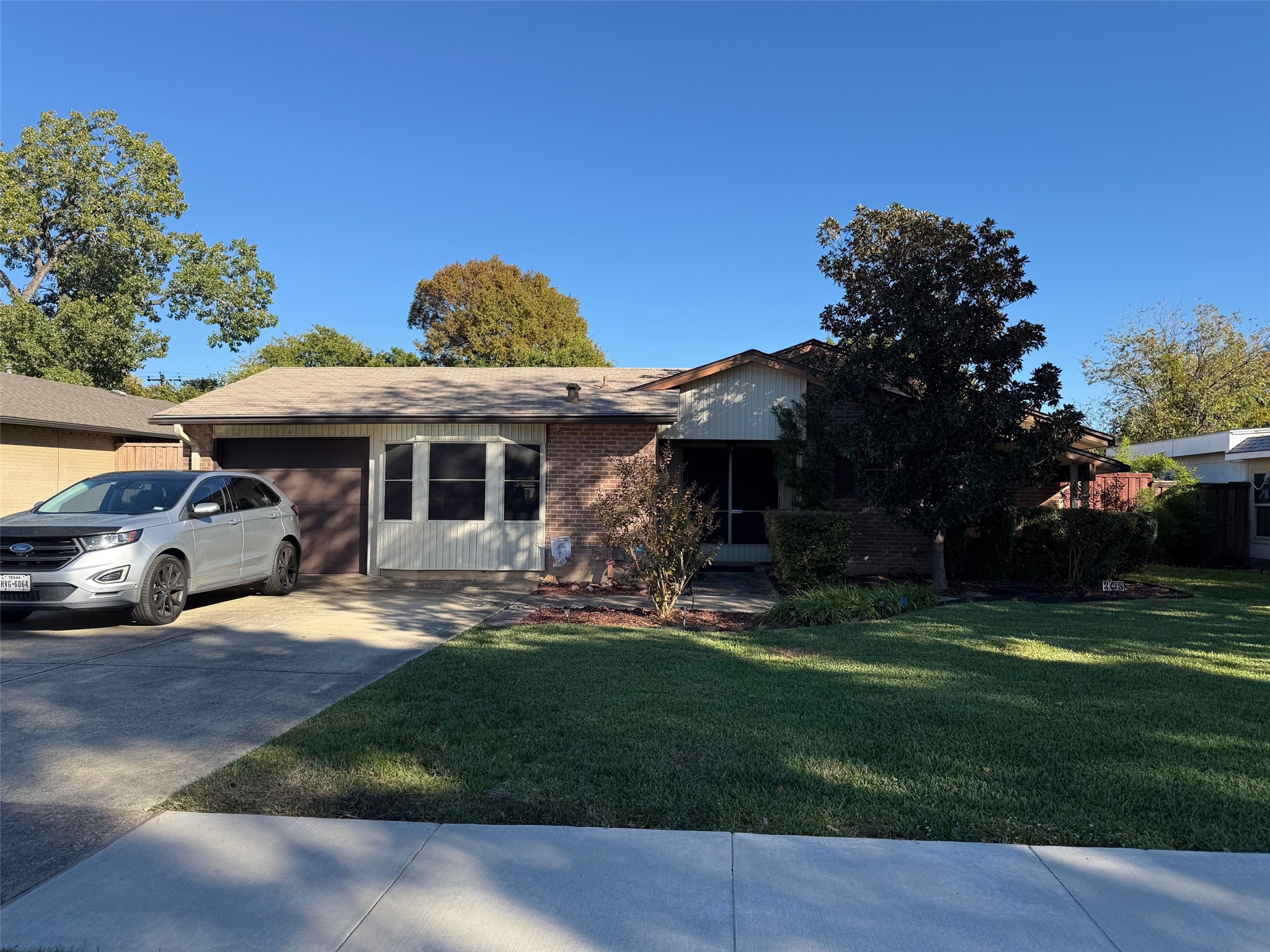 308 Oxford Drive