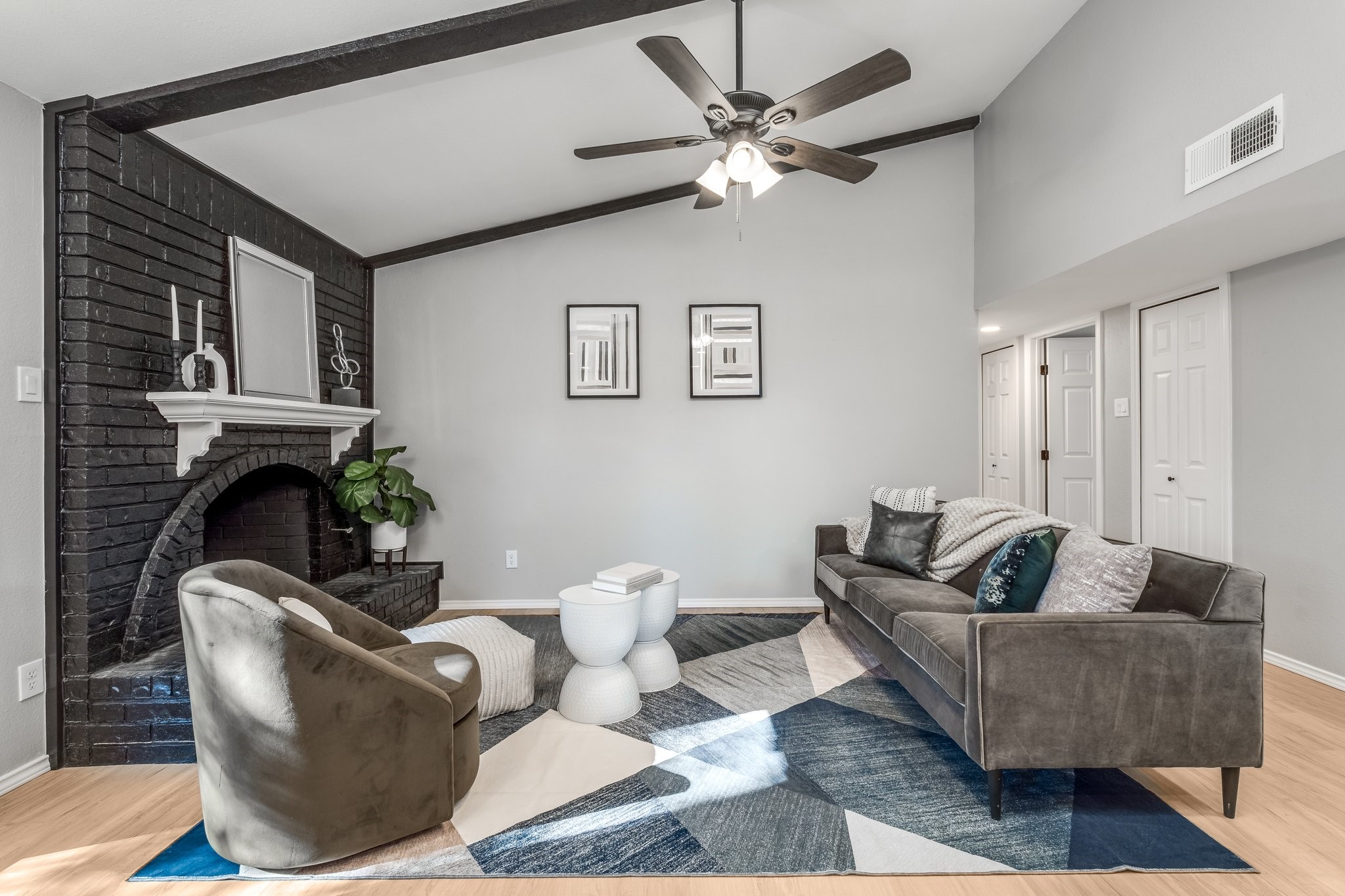 3102 Ripplewood Drive