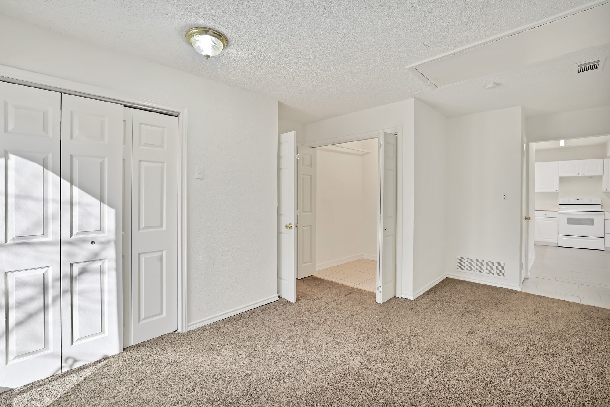 506 Valentine Lane