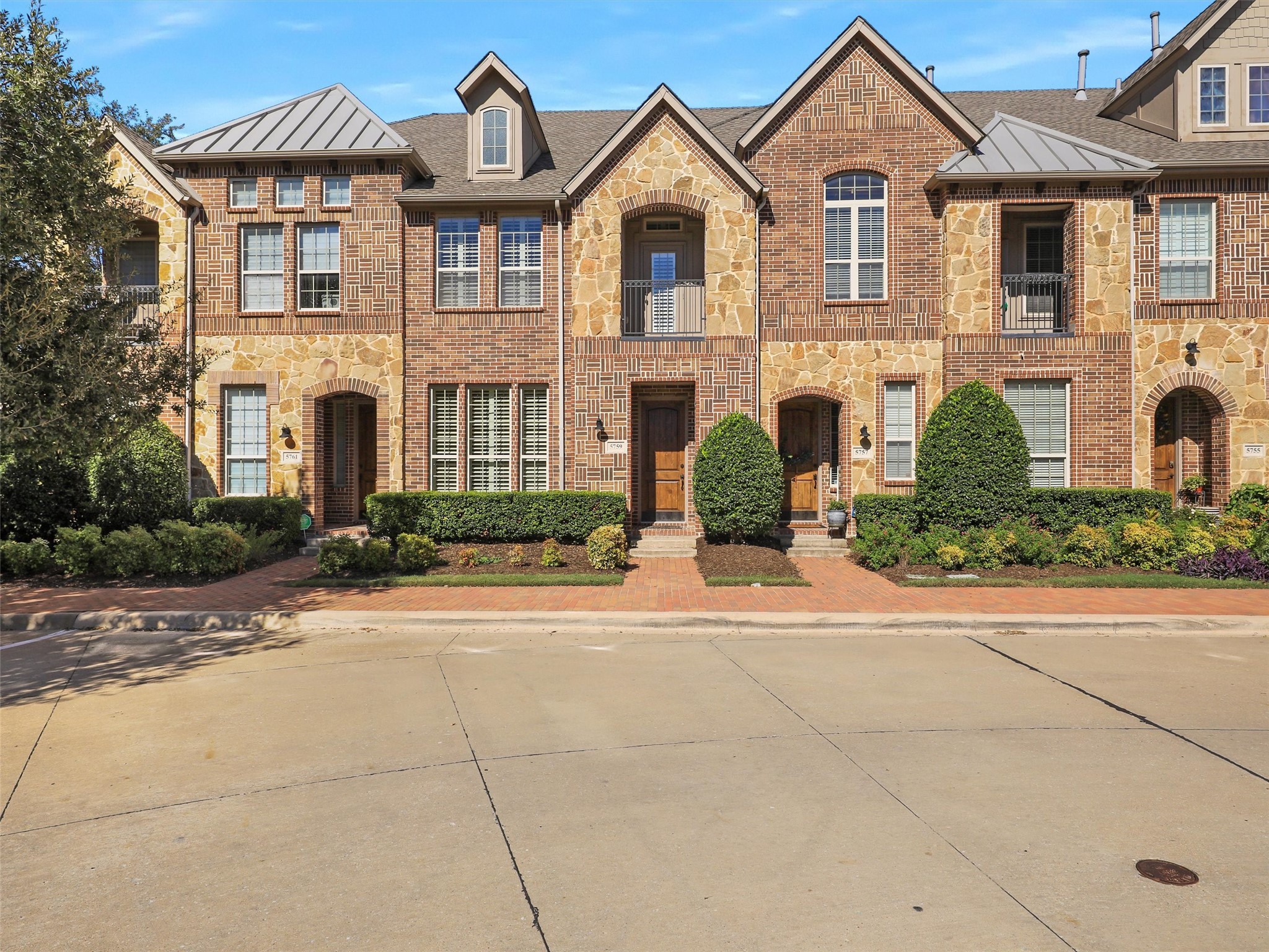 5759 Knox Drive
