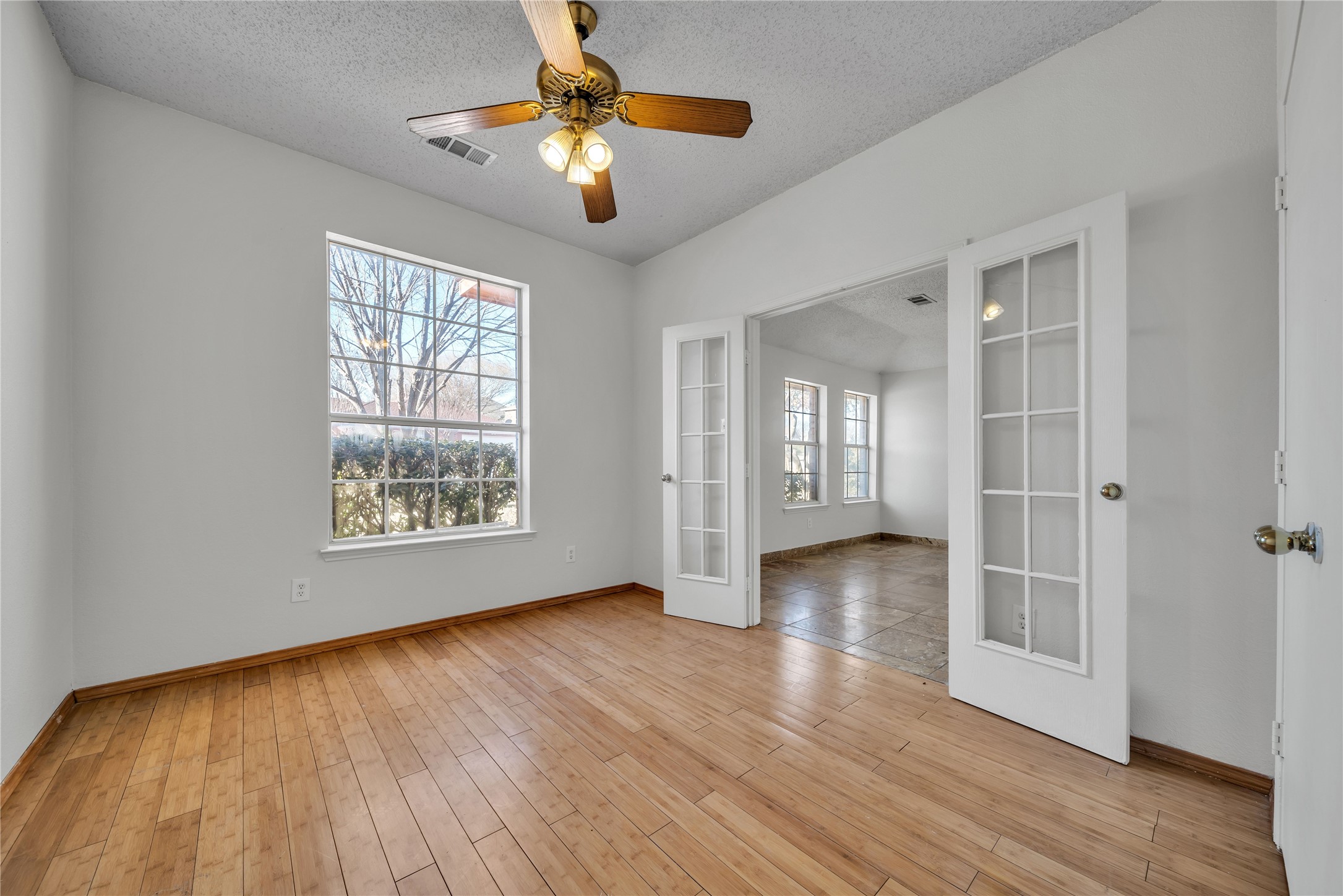 1406 Courtland Lane