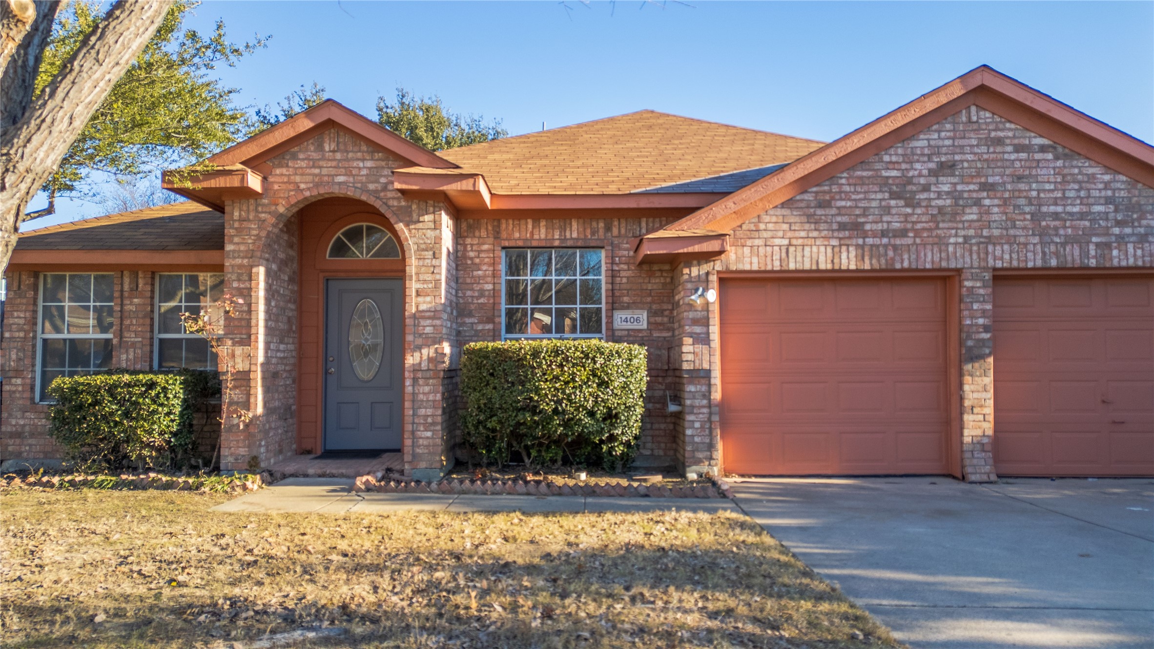 1406 Courtland Lane