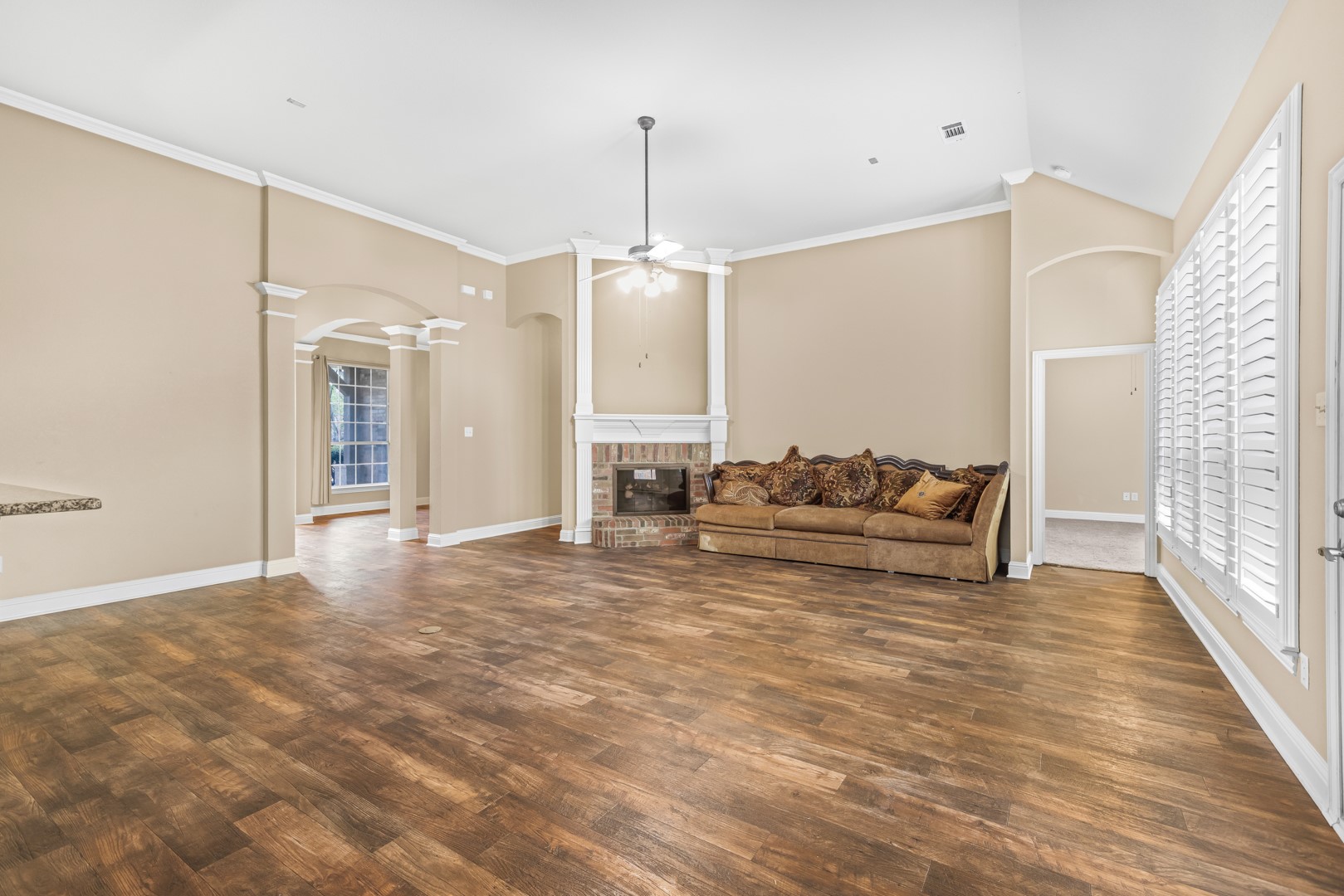 1613 Boxwood Lane