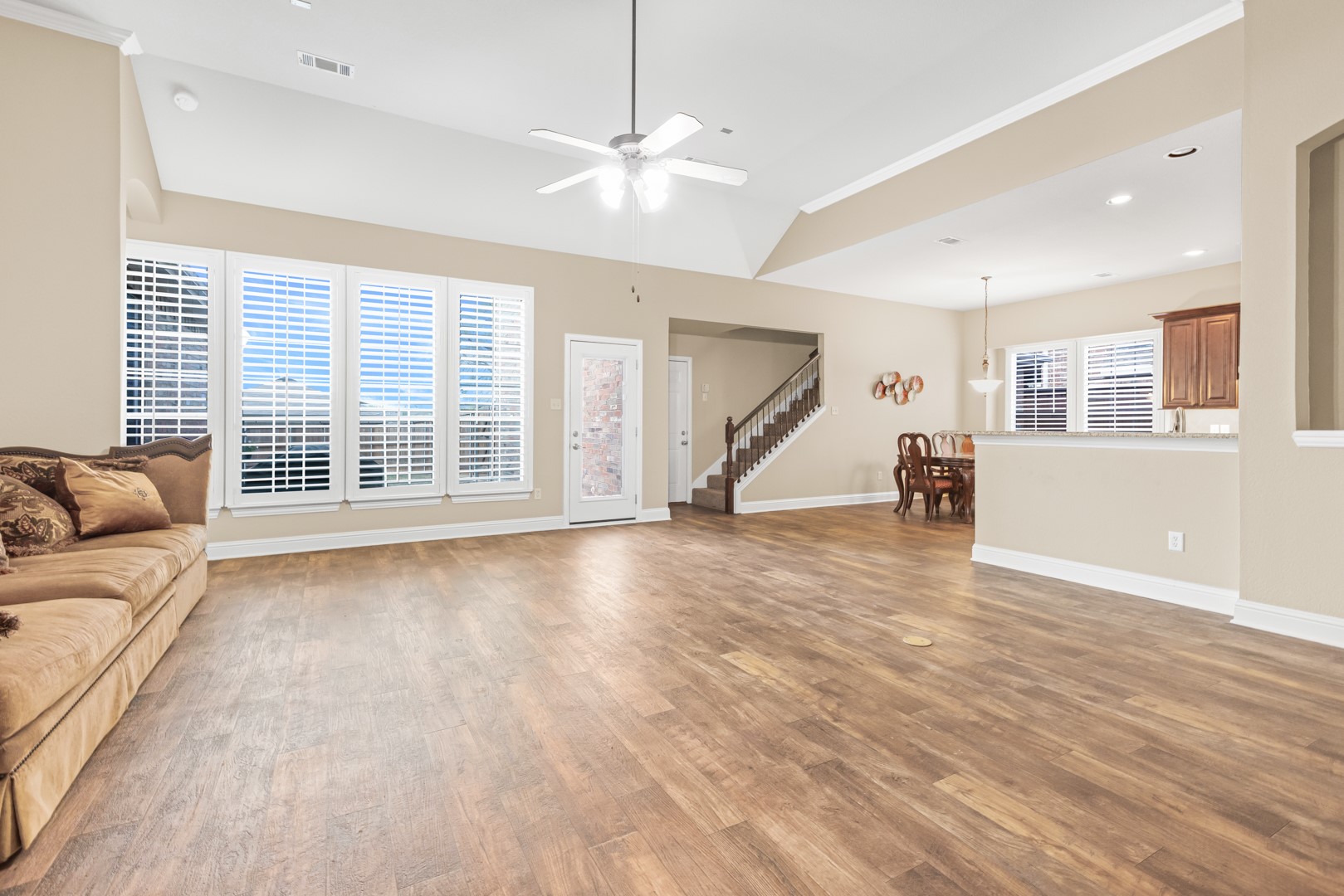 1613 Boxwood Lane