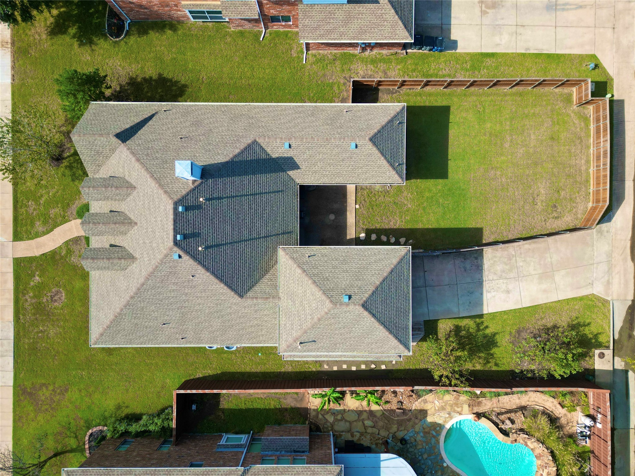 1613 Boxwood Lane