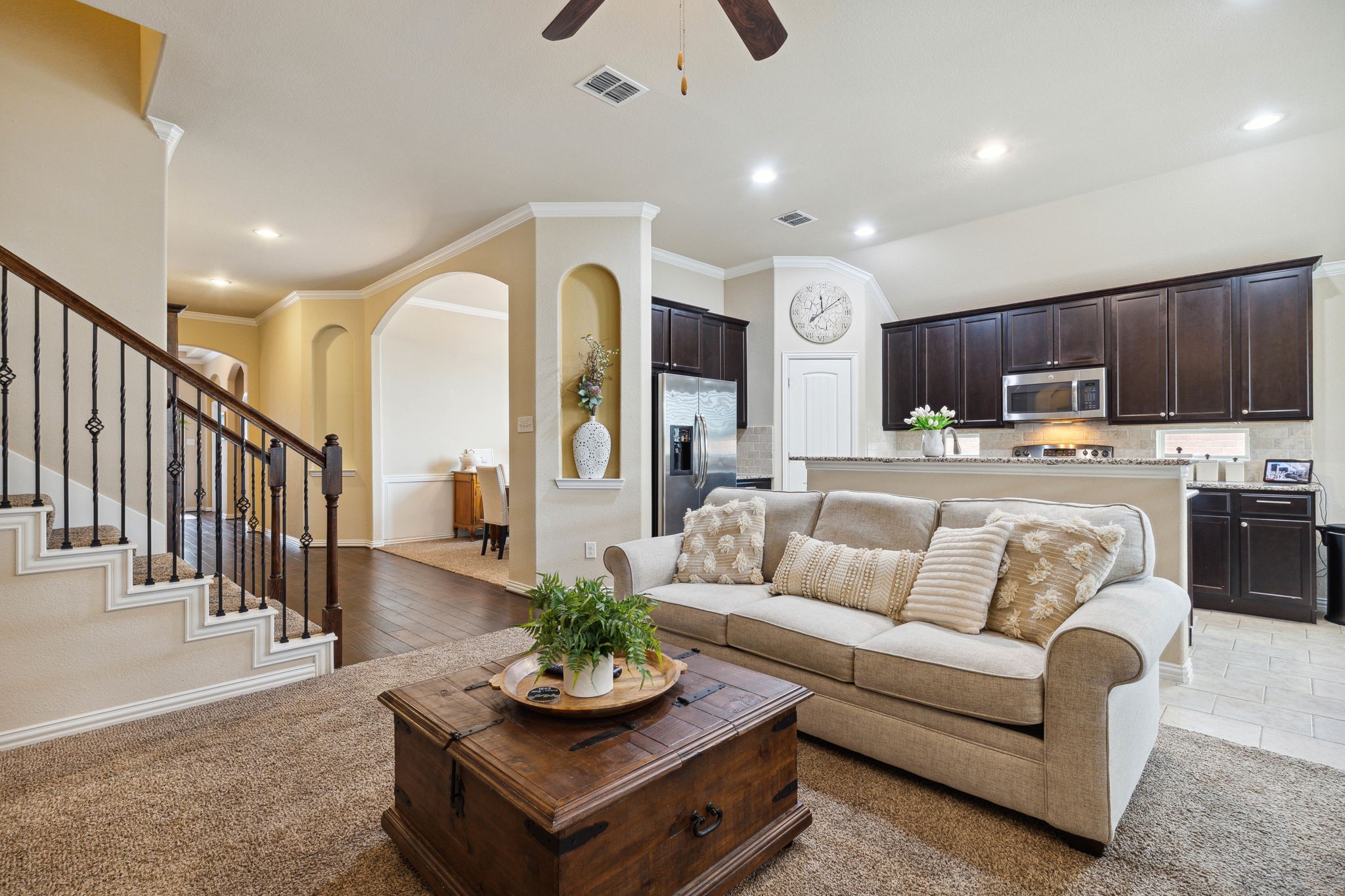 1301 Hudson Lane