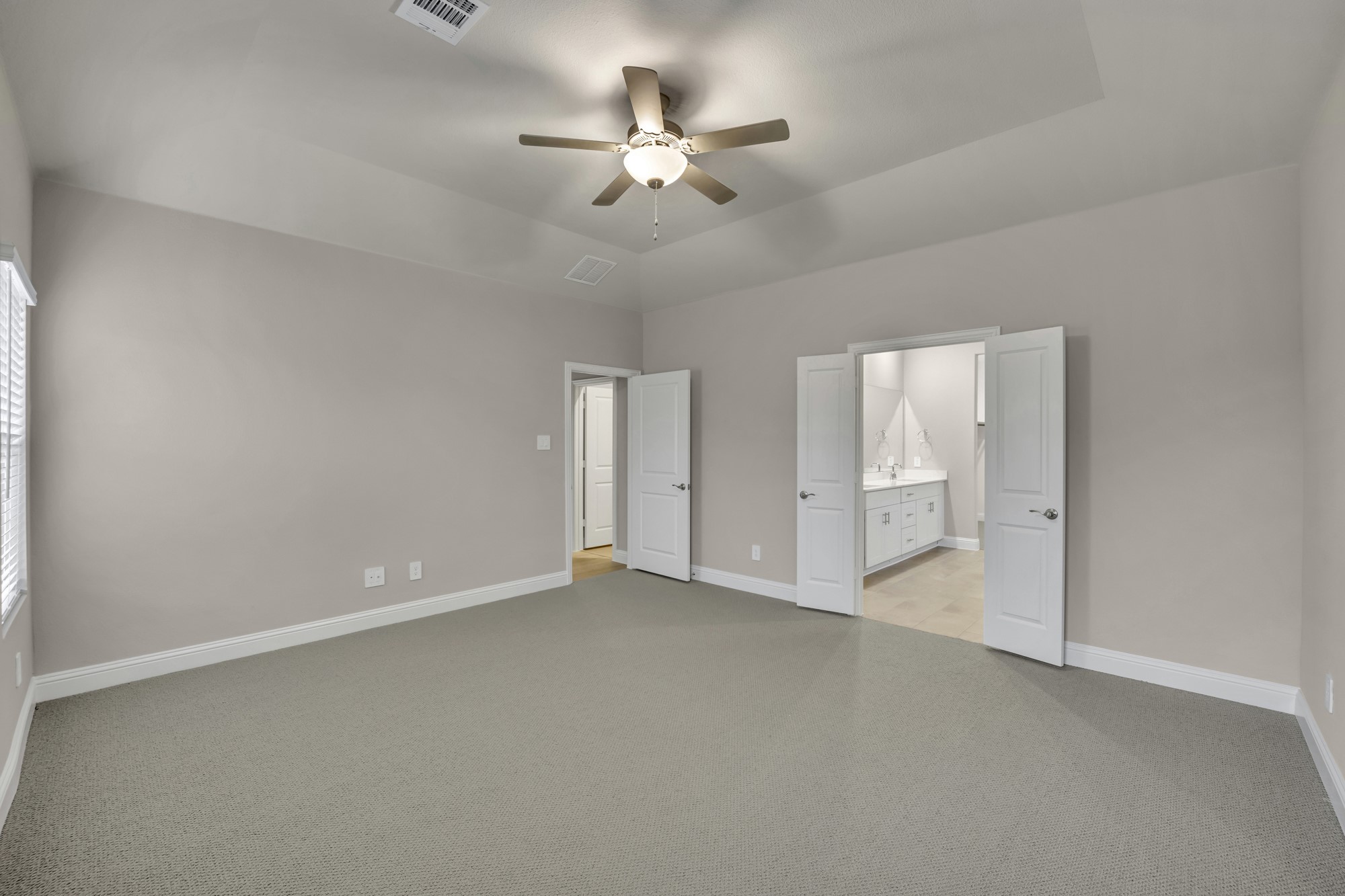 766 River Lane