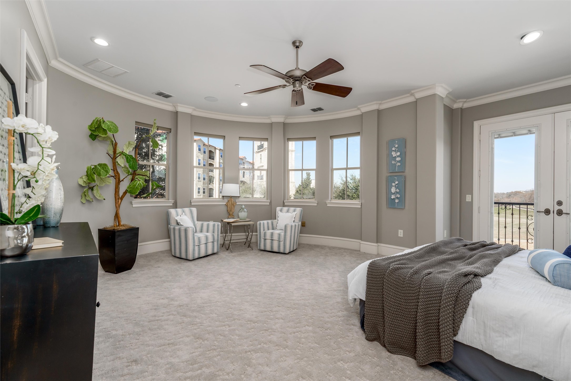 6601 Mediterranean Drive 6201
