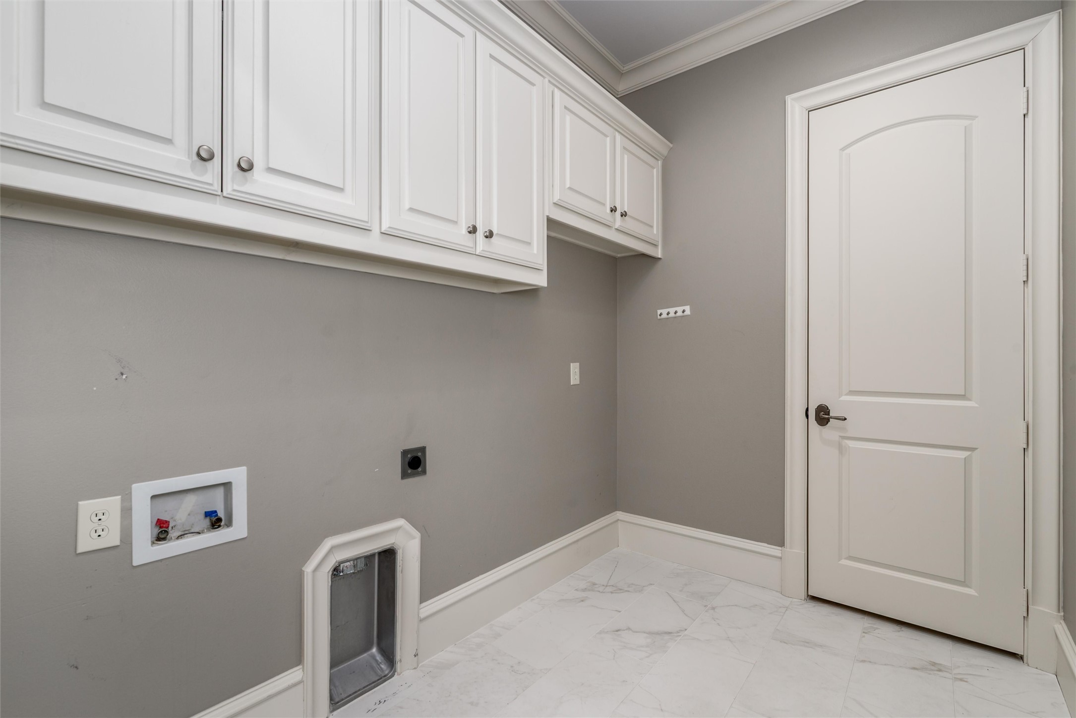 6601 Mediterranean Drive 6201