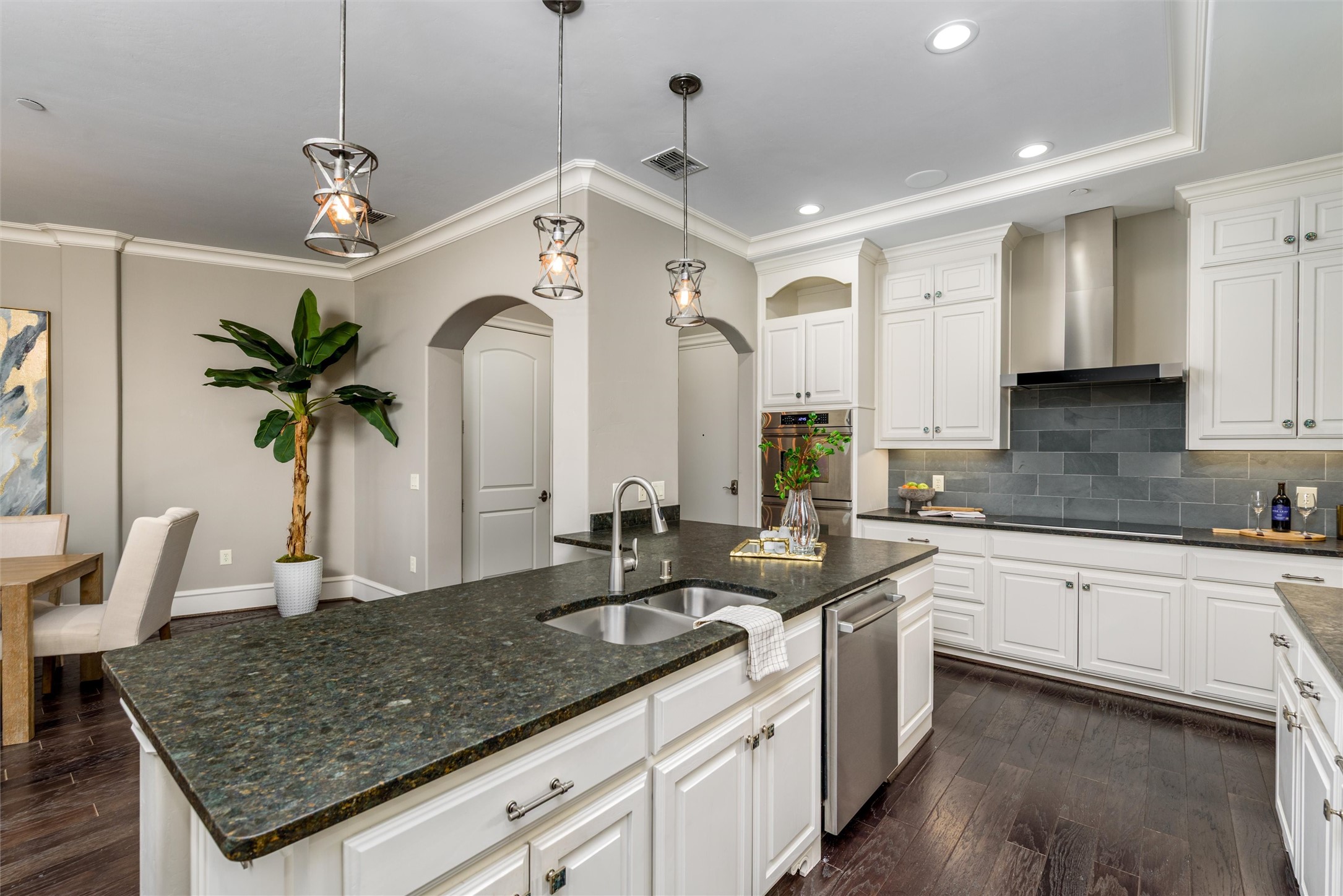 6601 Mediterranean Drive 6201