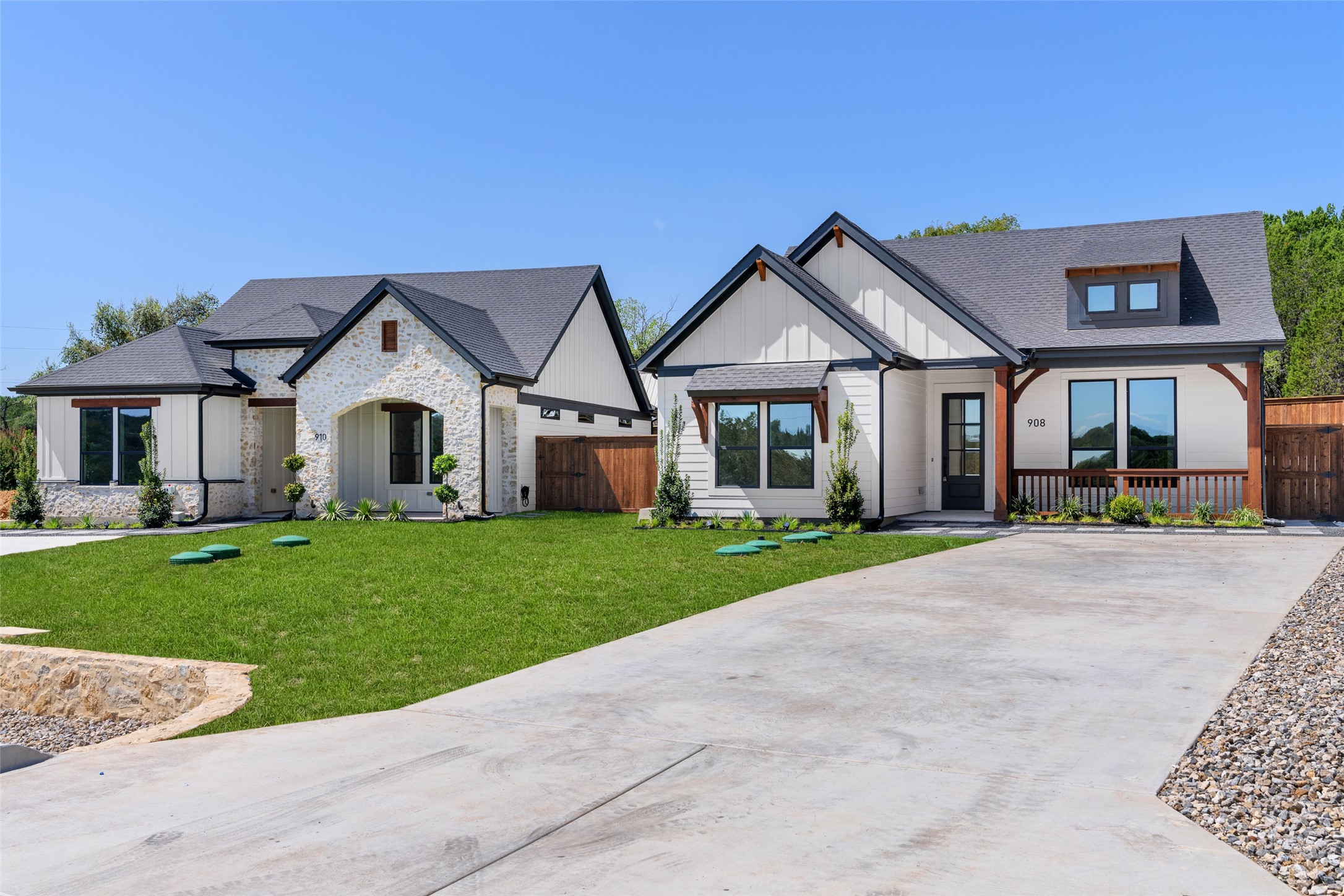 908 Tree Drive