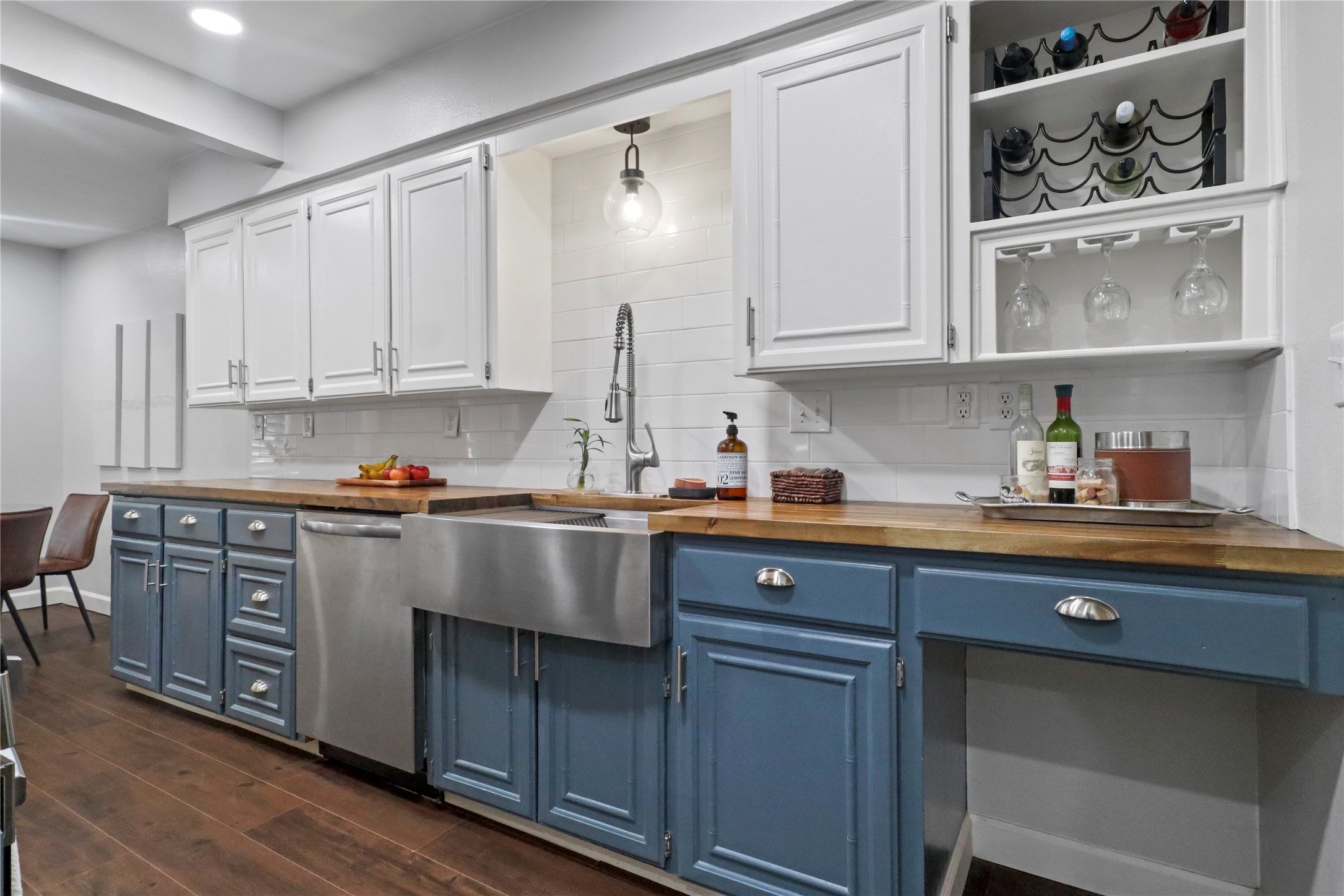 4820 White Oak Lane