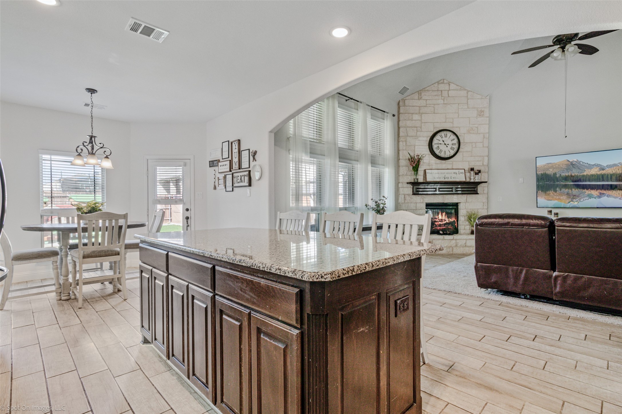 6025 Pine River Lane