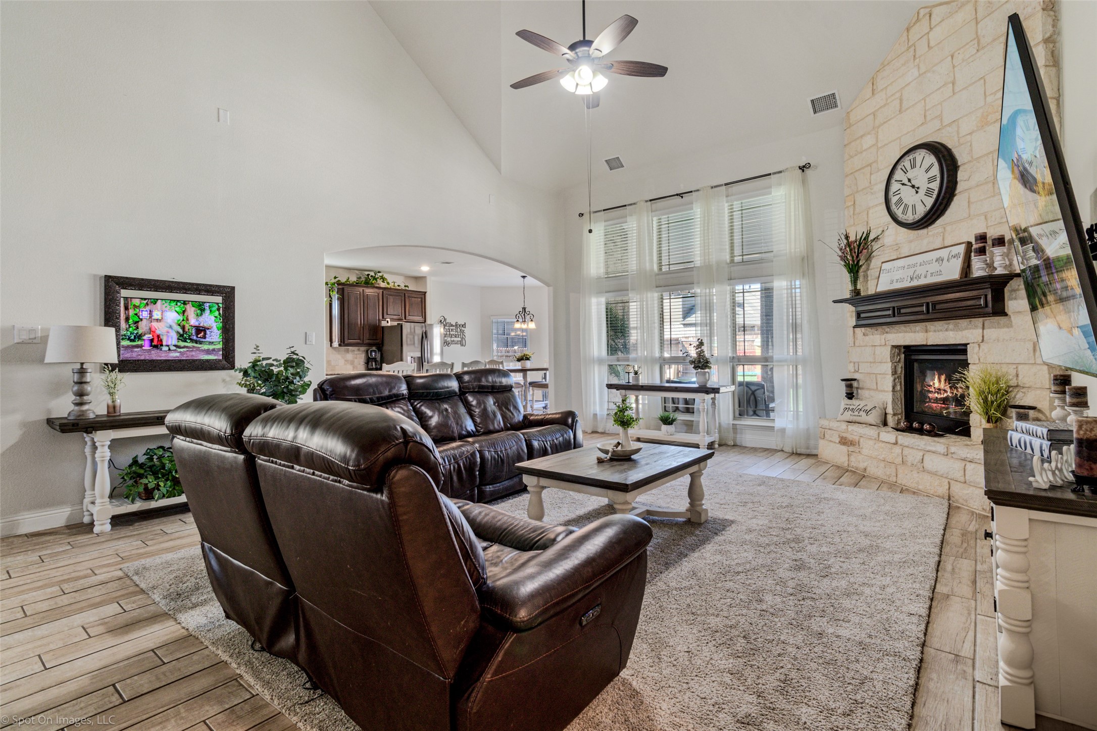 6025 Pine River Lane