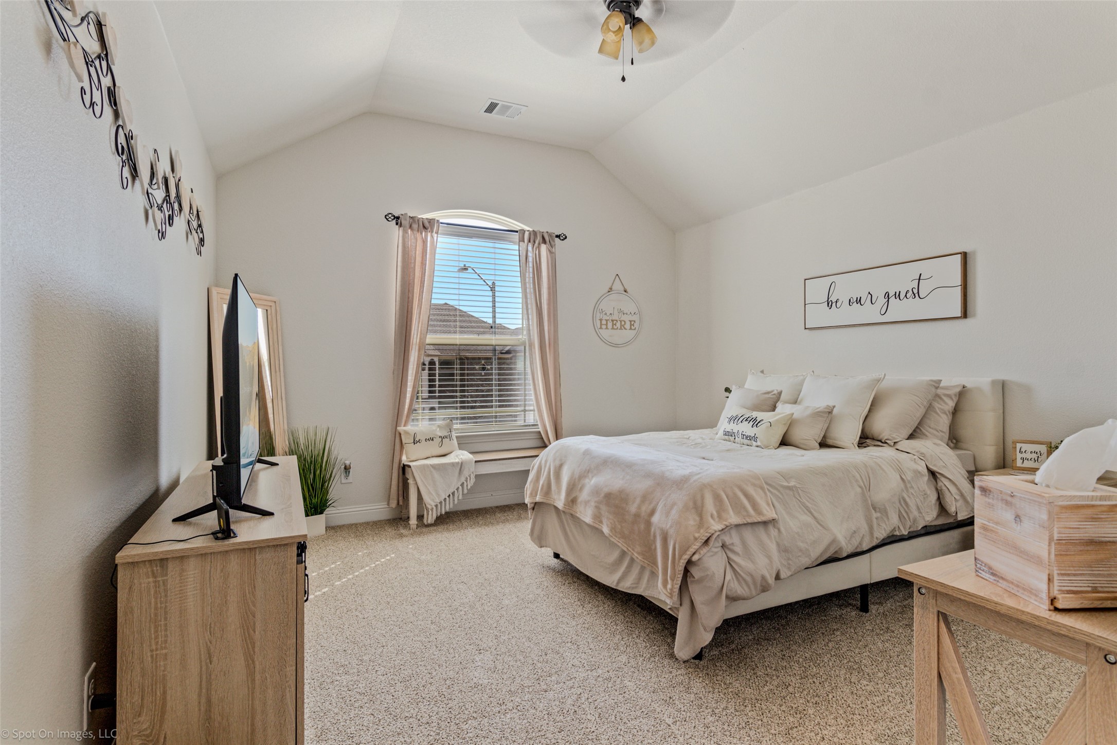 6025 Pine River Lane