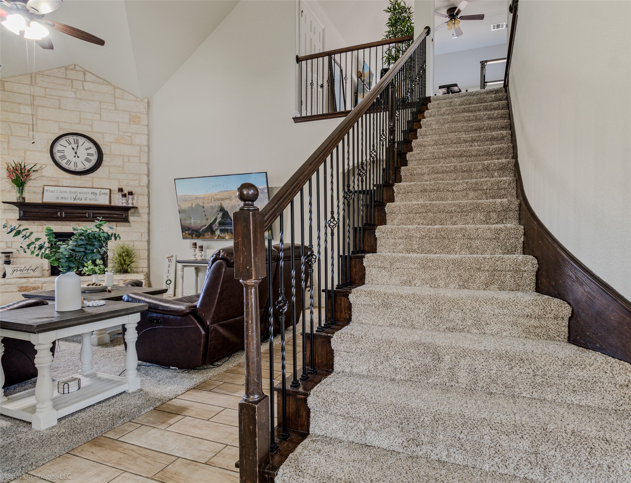 6025 Pine River Lane