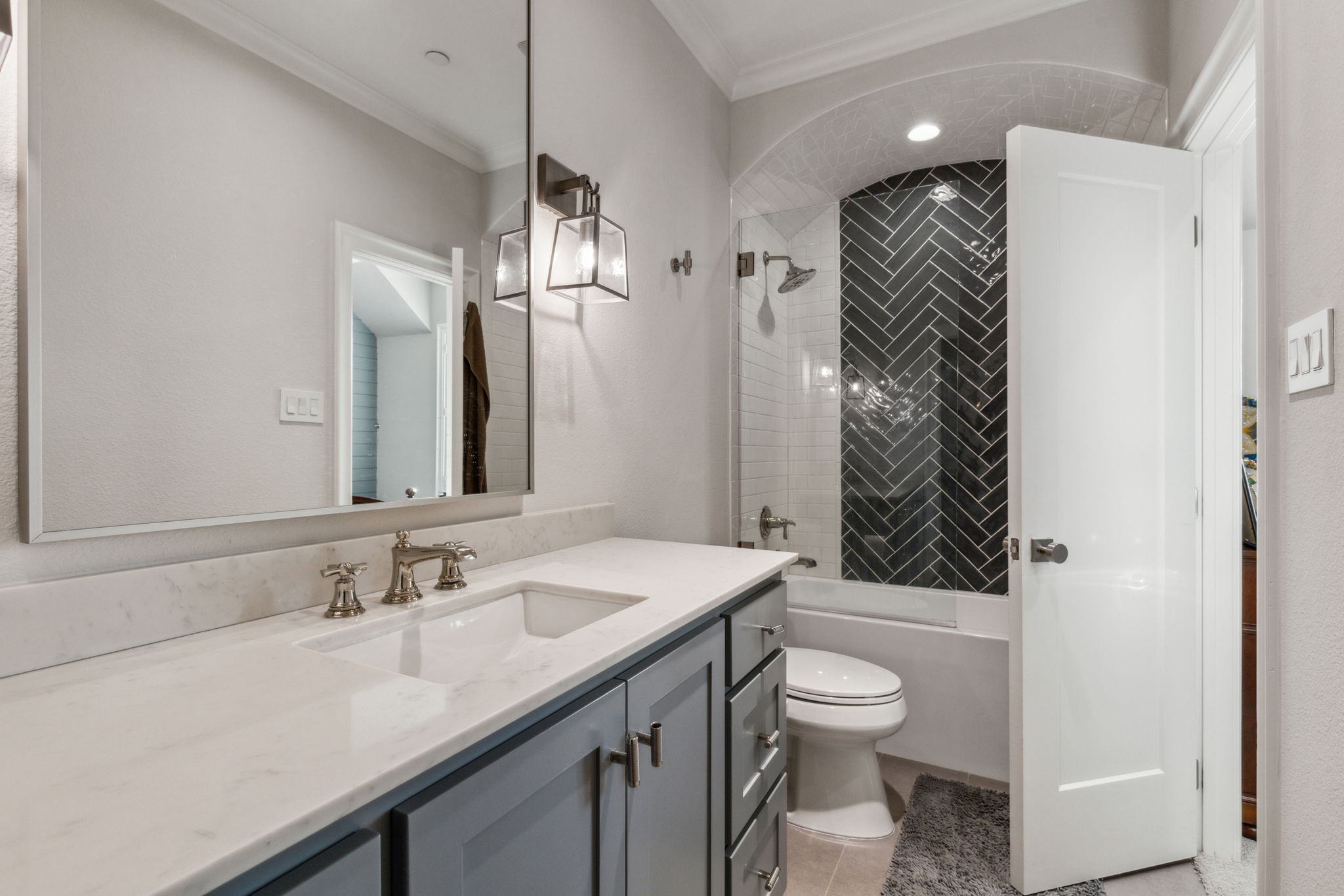 4111 Glacier Point Court