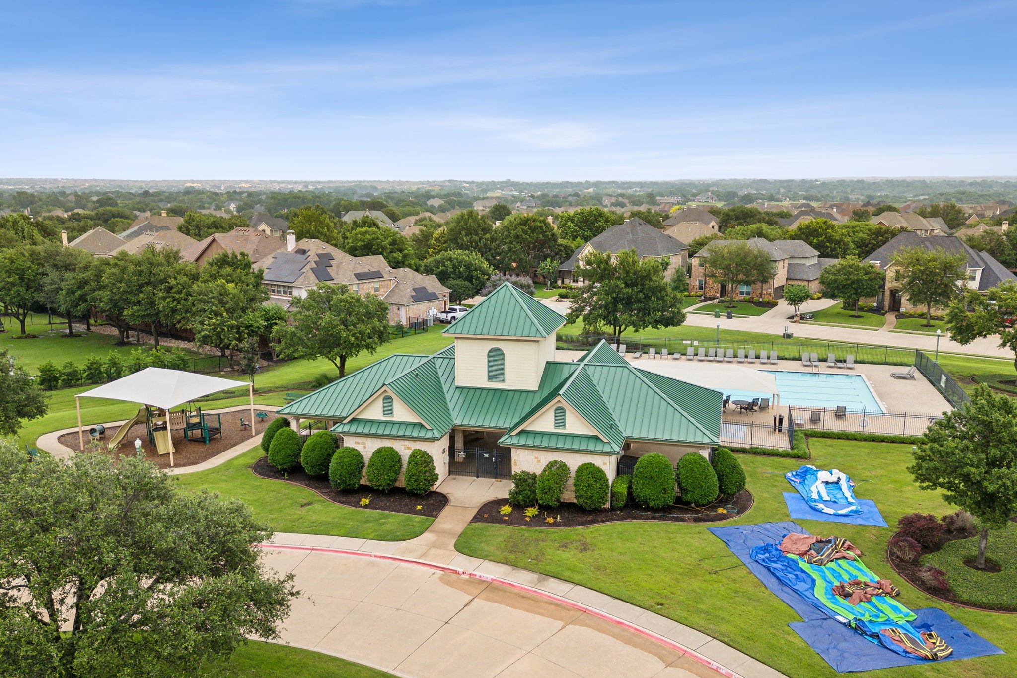 2460 Sunny Knoll Circle